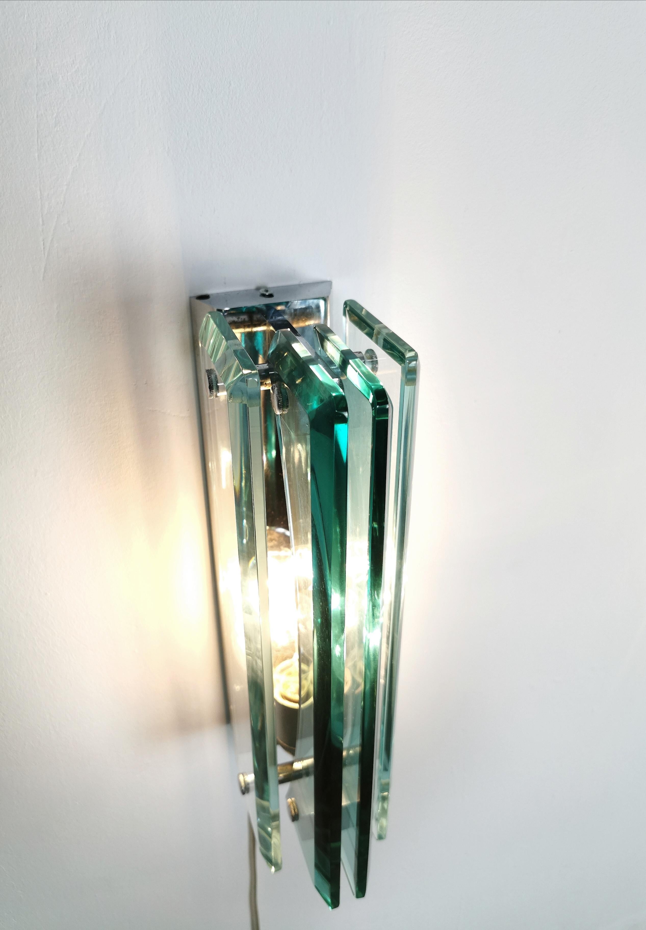 Lights Sconces Glass Chromed Brass Attributed to Cristal Art 1970s Set of 2 en vente 1