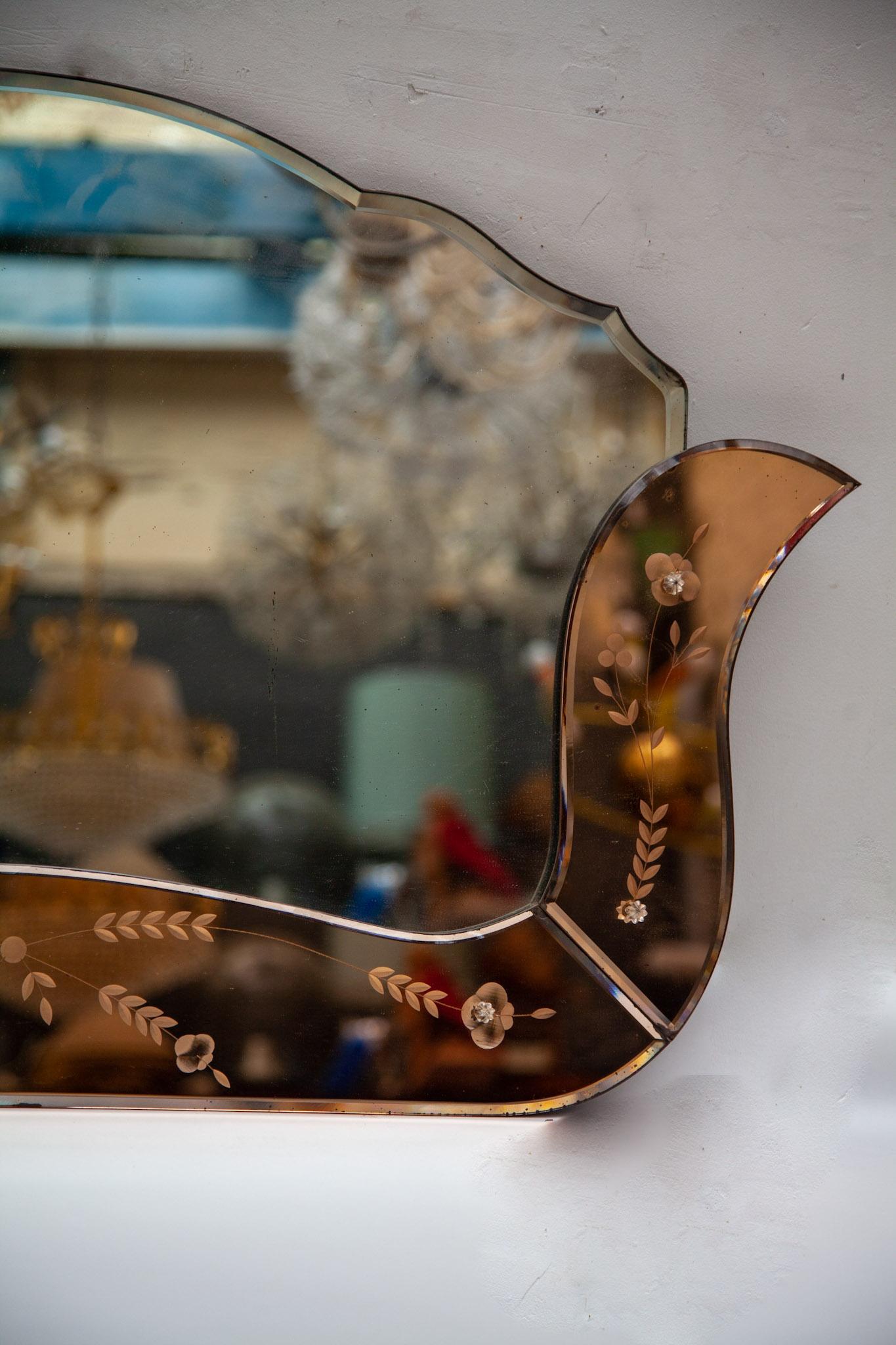 Espejo de Pared Art deco Decoración Floralien Facetado. en venta 1