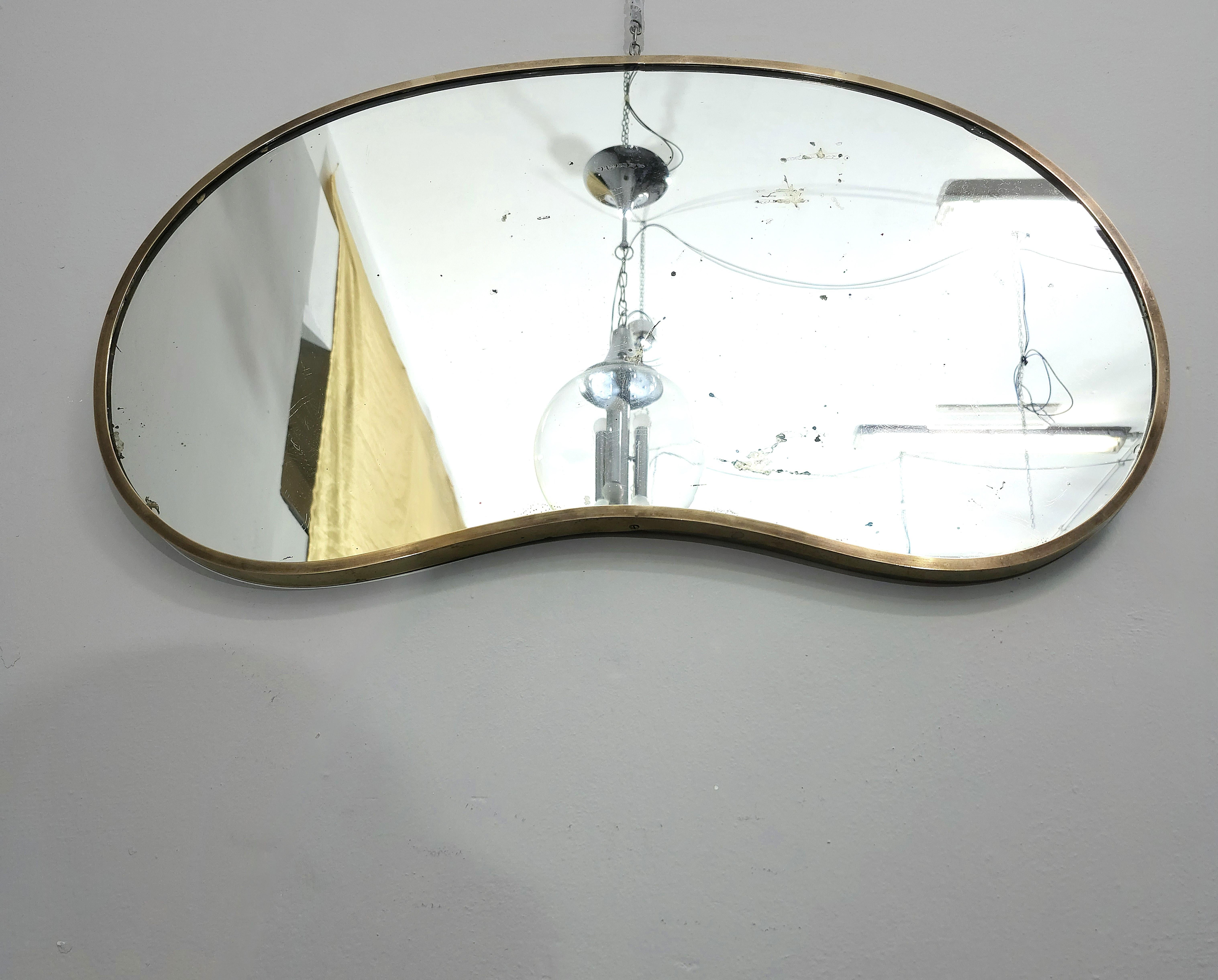 Wall Mirror Brass Haricot Midcentury Modern Italian Design 1950s For Sale 2