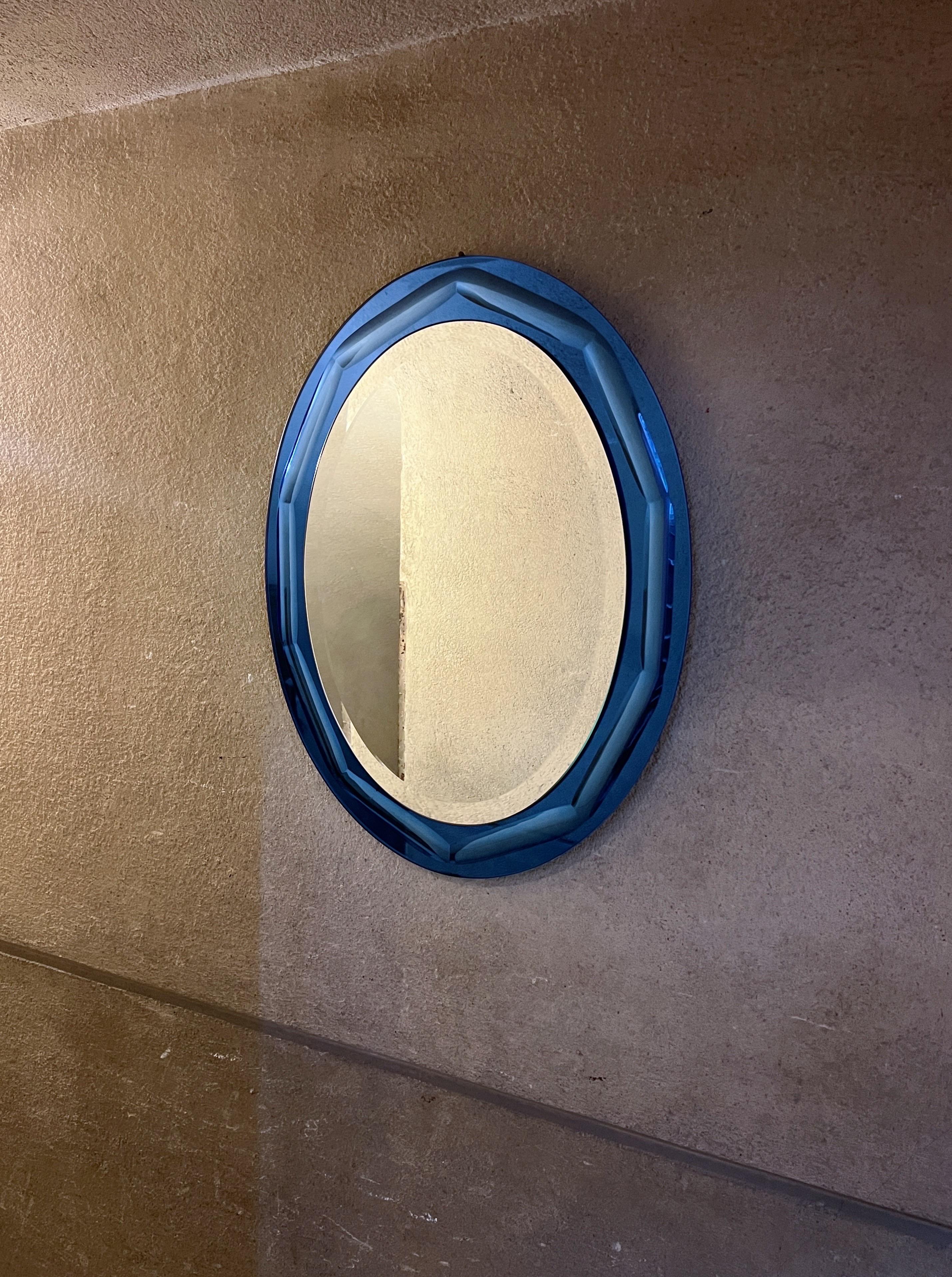 Wandspiegel von Cristal Art Torino, um 1960 blau Glas Mitte des Jahrhunderts (Italienisch) im Angebot