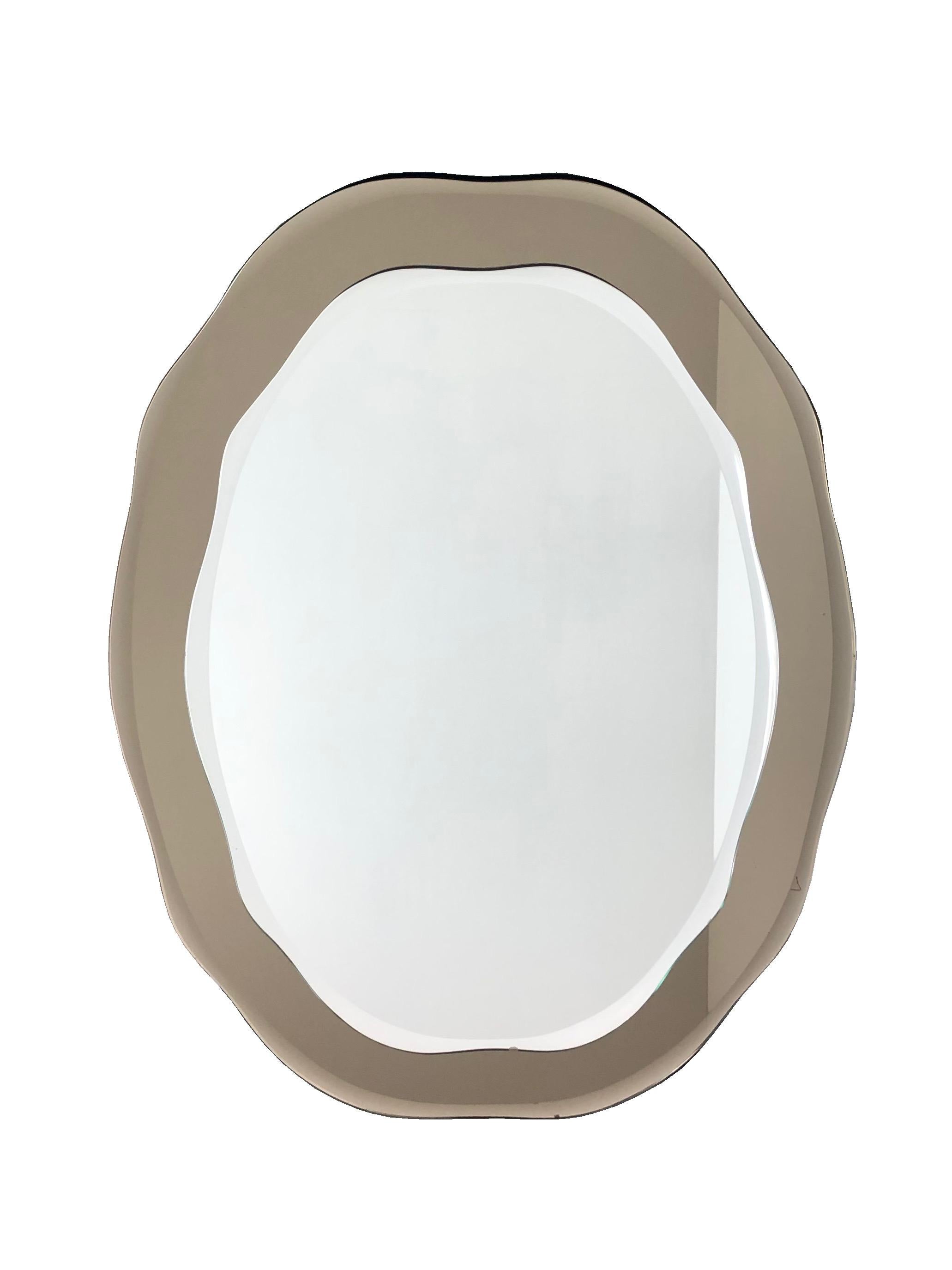 Wall Mirror by Cristal Arte, Italy, 1960s, Mid-Century Modern Style In Good Condition For Sale In Rome, IT
