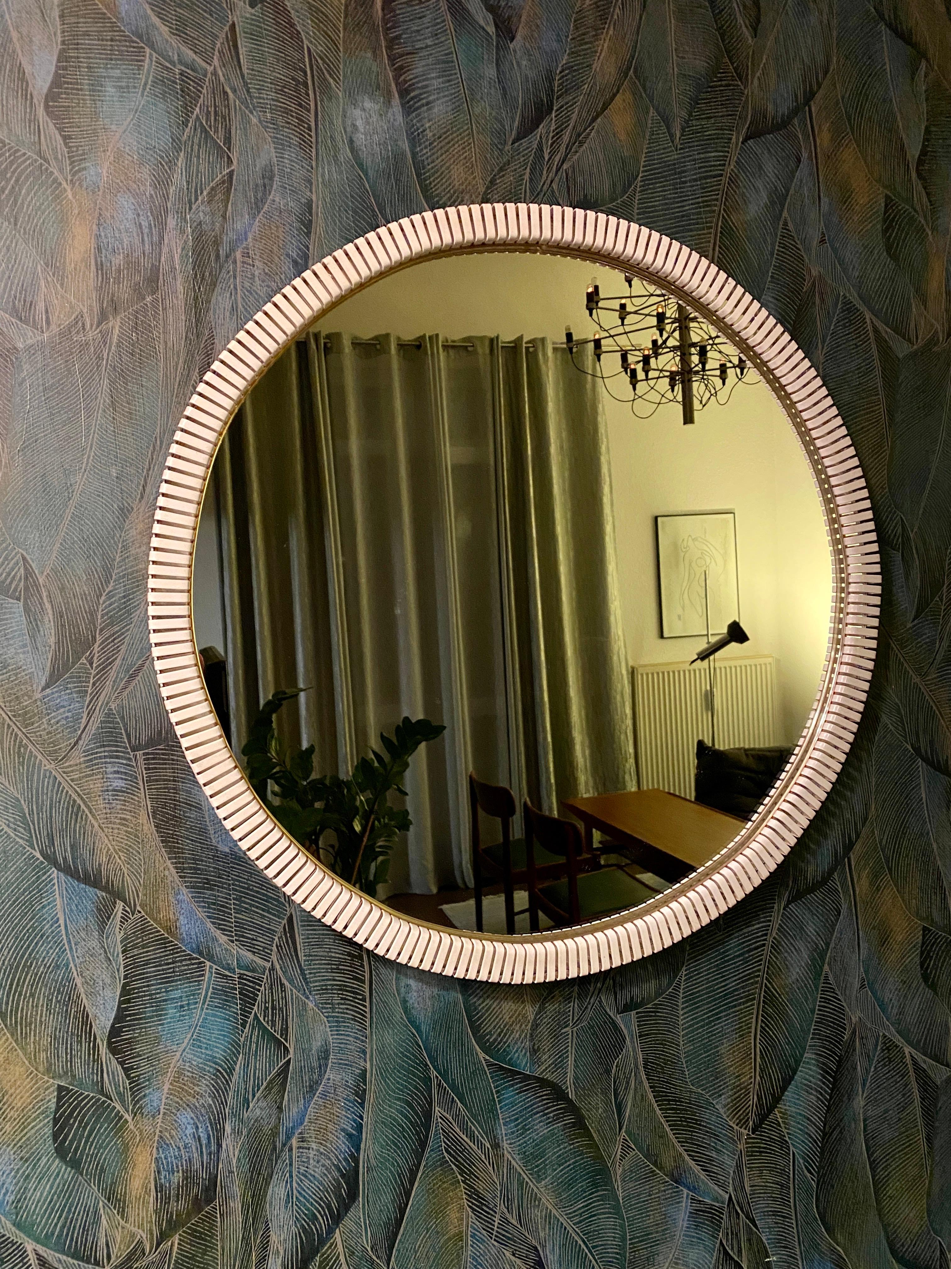 Mid-Century Modern Miroir mural par Münchner Zierspiegel, années 1950 en vente