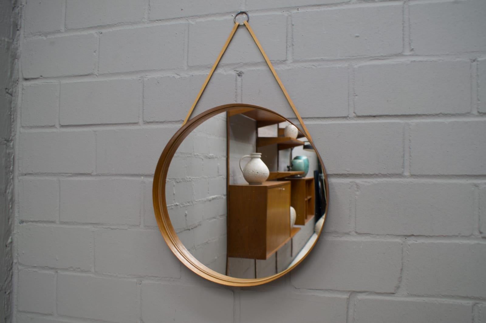 Wall Mirror in Teak Produced by Glass Mäster in Markaryd, Sweden 1960s In Good Condition For Sale In Nürnberg, Bayern