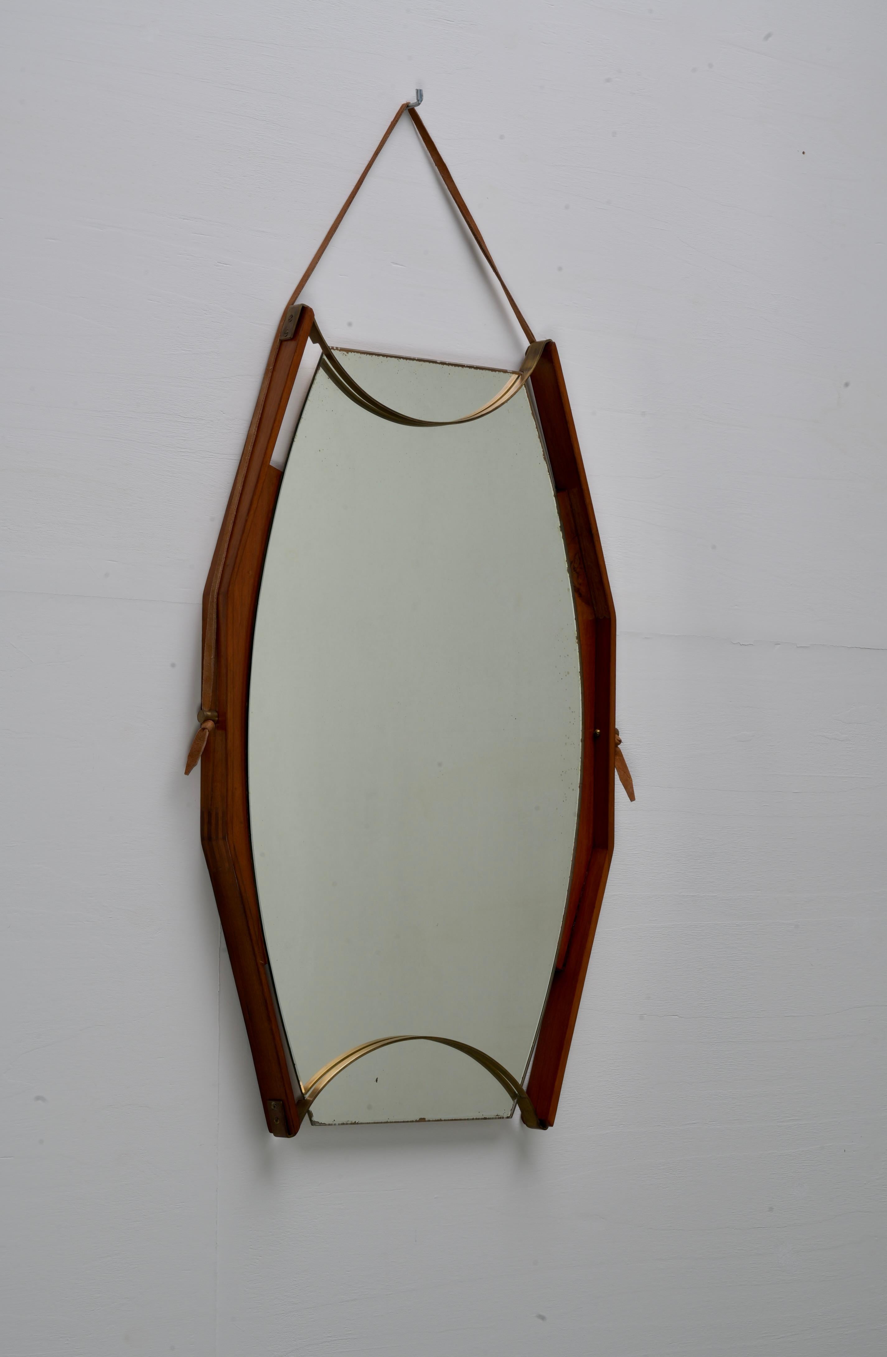 Mid-20th Century Wall Mirror in Walnut, Brass and Glass, Italy, 1950's For Sale