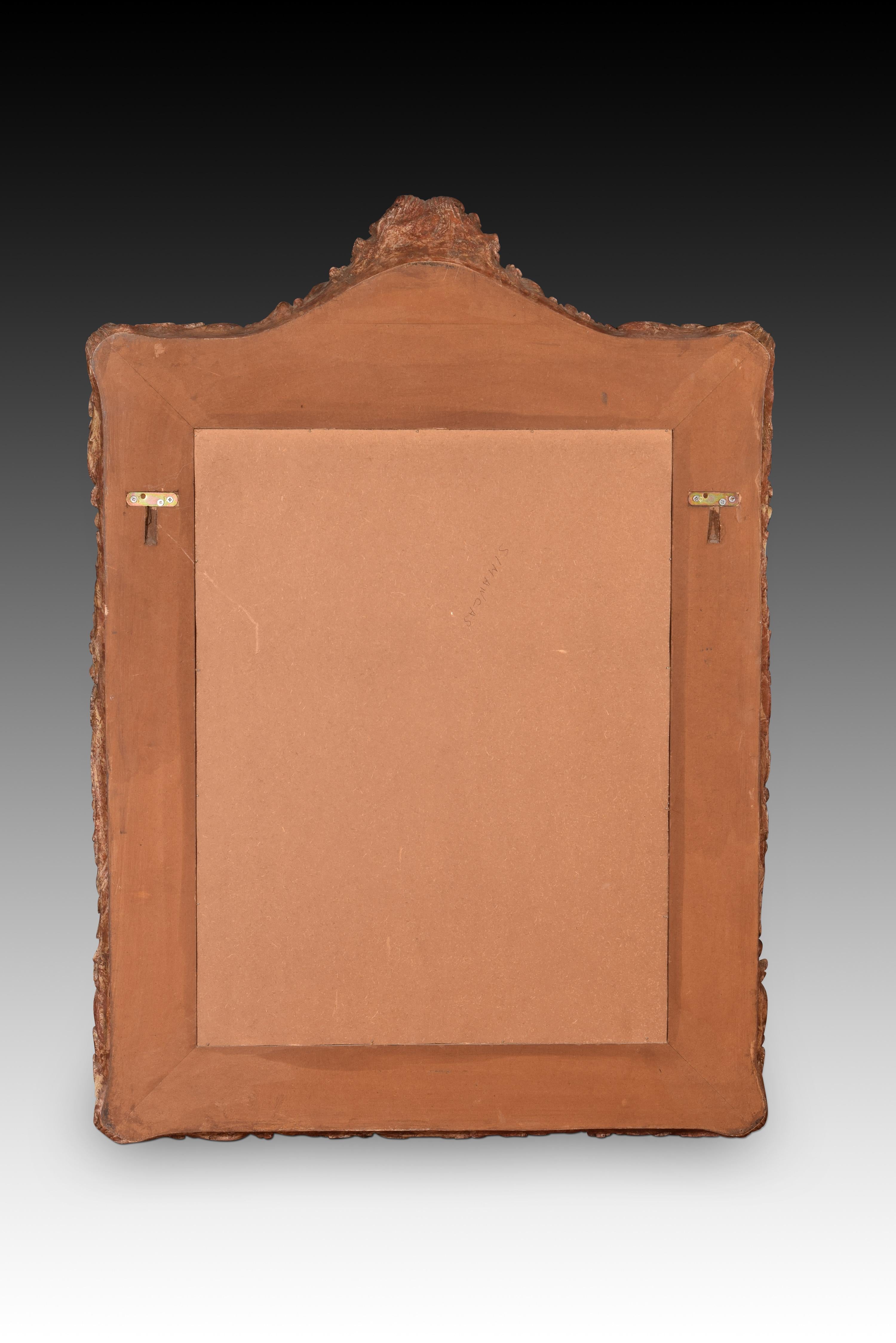Spanish Wall mirror. Modeled alabaster. 20th century.  For Sale