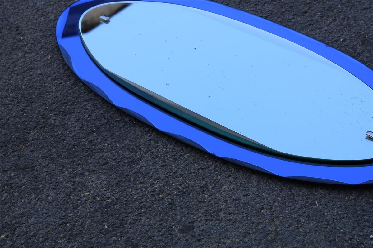 Miroir mural ovale bleu cobal Veca design italien, années 1960 en vente 1