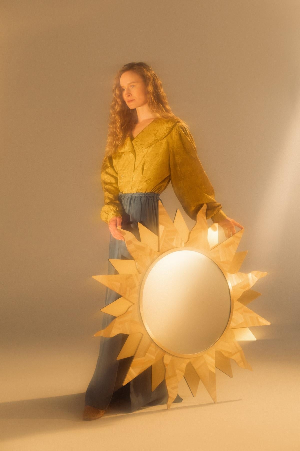 Our mission is to create objects with soul and sense.
Inspired by nature, naïve and folk art, we created a wall
mirror SUN – Powerful amulet for your home.
Sun is a source of life. The solar symbol represents vital
energy and awakens the