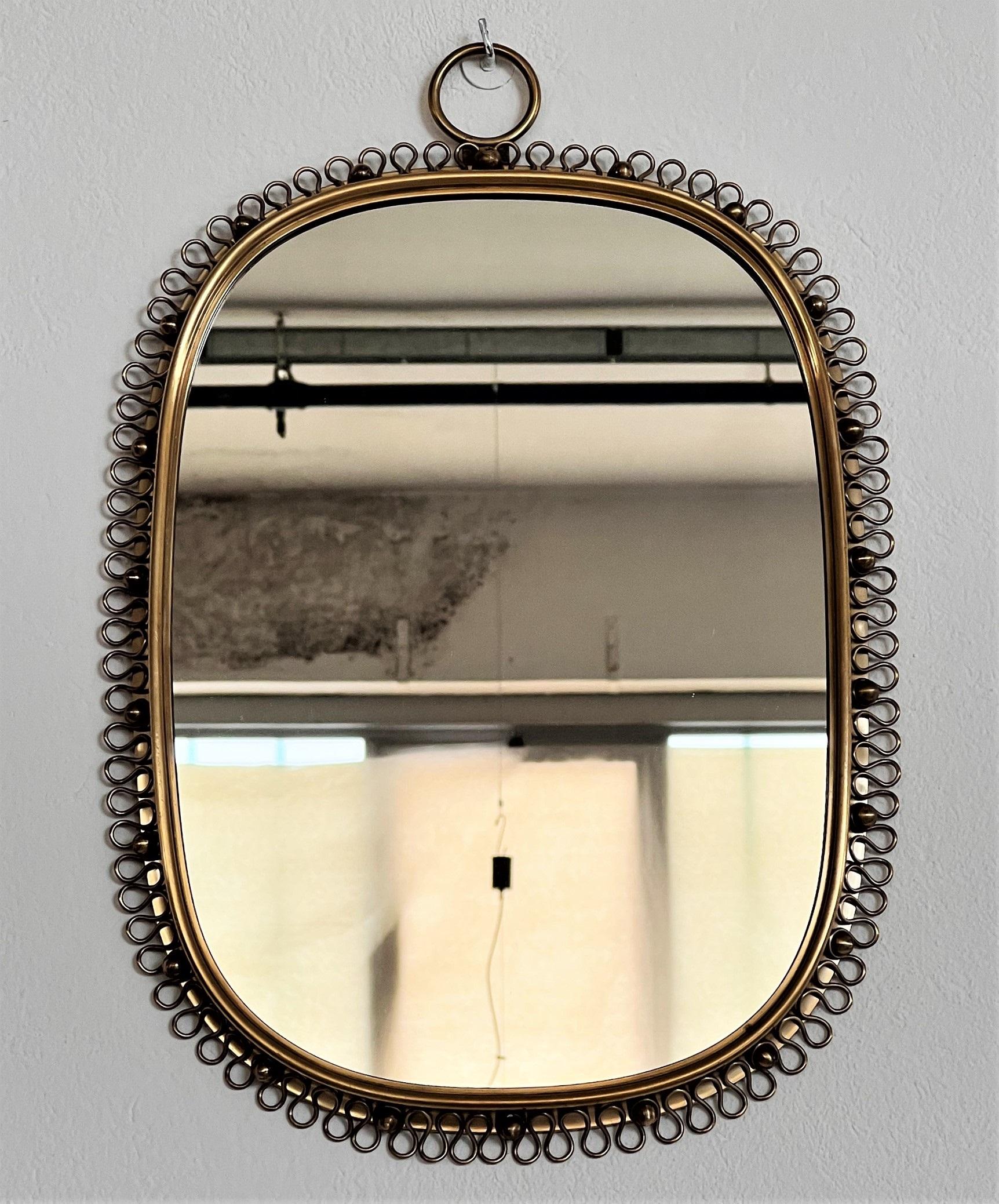 Wall Mirror with Loop Frame in Brass by Josef Frank for Svenskt Tenn, 1950s In Good Condition In Morazzone, Varese