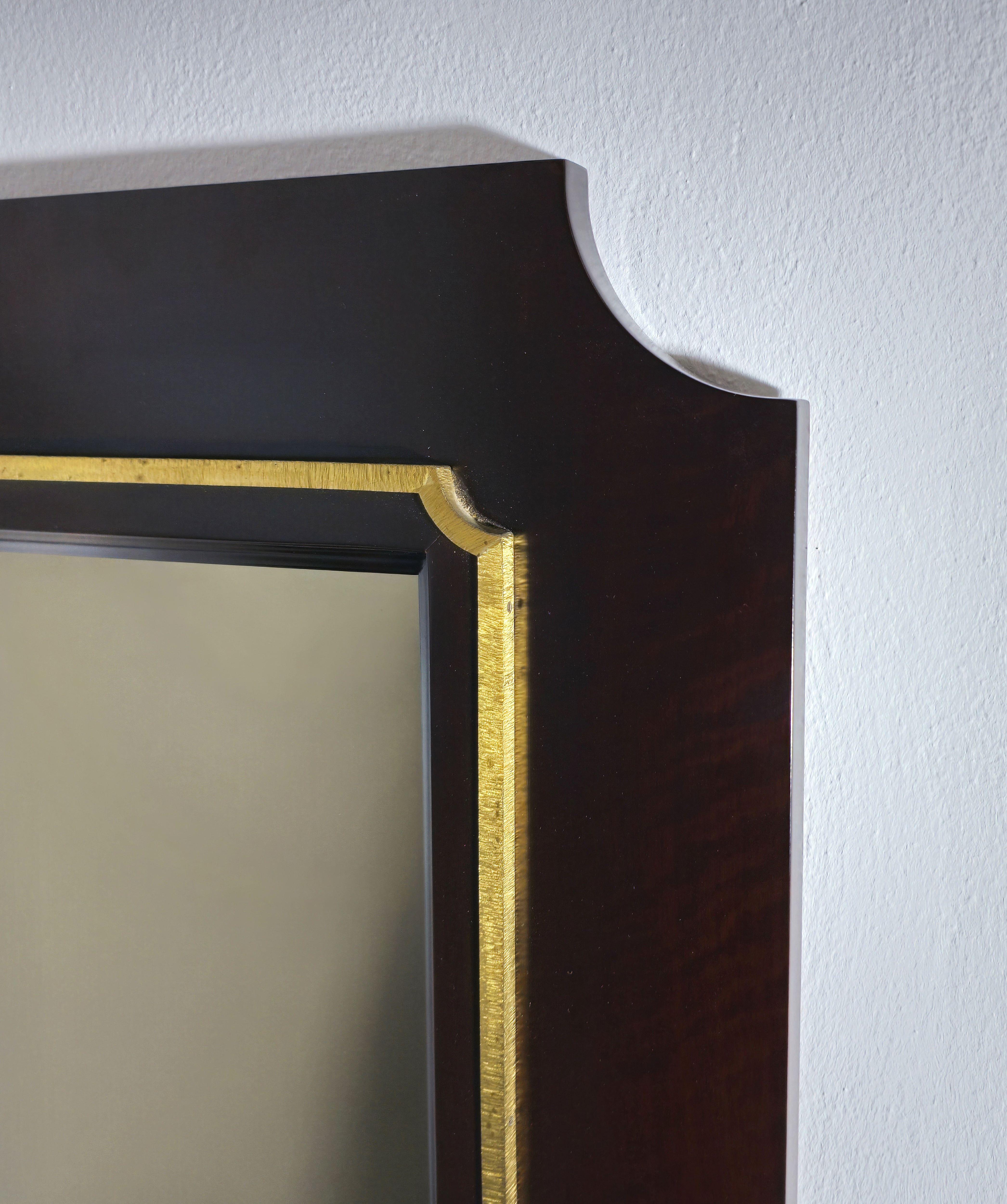 Laqué Miroir mural moderne mi-siècle Luciano Frigerio Design Italie années 60 en vente