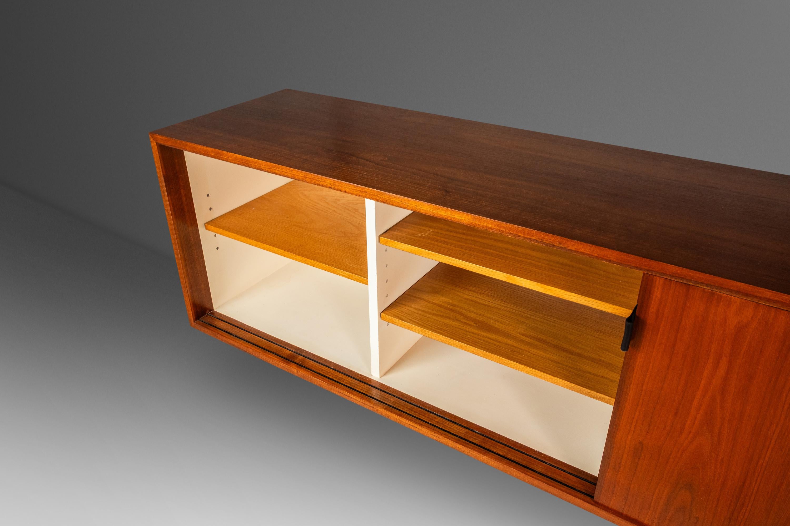 Armario mural  Model 123 W-1, Florence Knoll, Knoll Associates, EE.UU., años 50 en venta 2