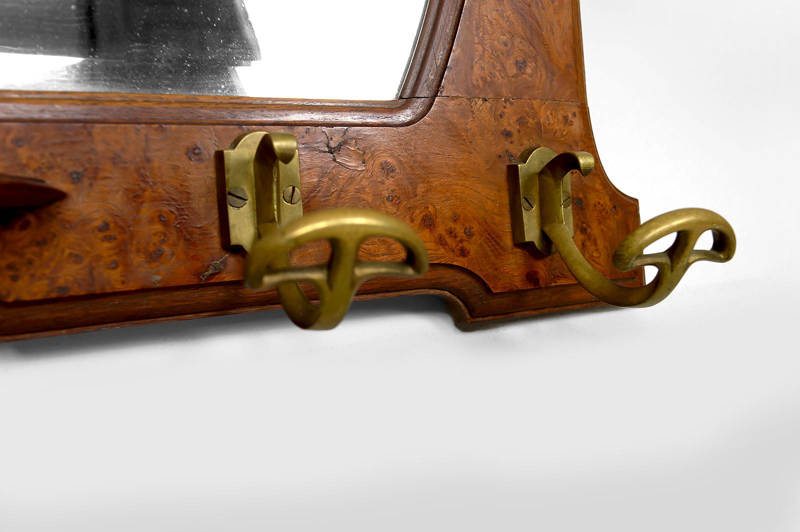 Appendiabiti da parete in stile Art Nouveau, in Oak, Olmo e Bronzo, 1900 in vendita 2