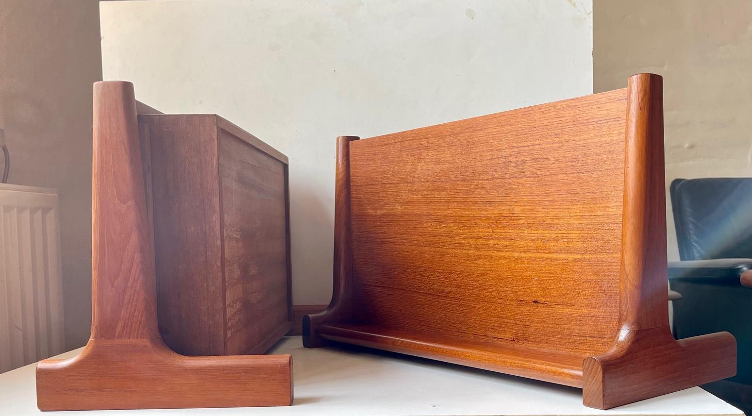 Wall Mounted Bedside Tables in Teak by Borge Mogensen, 1960s, Set of 2 4