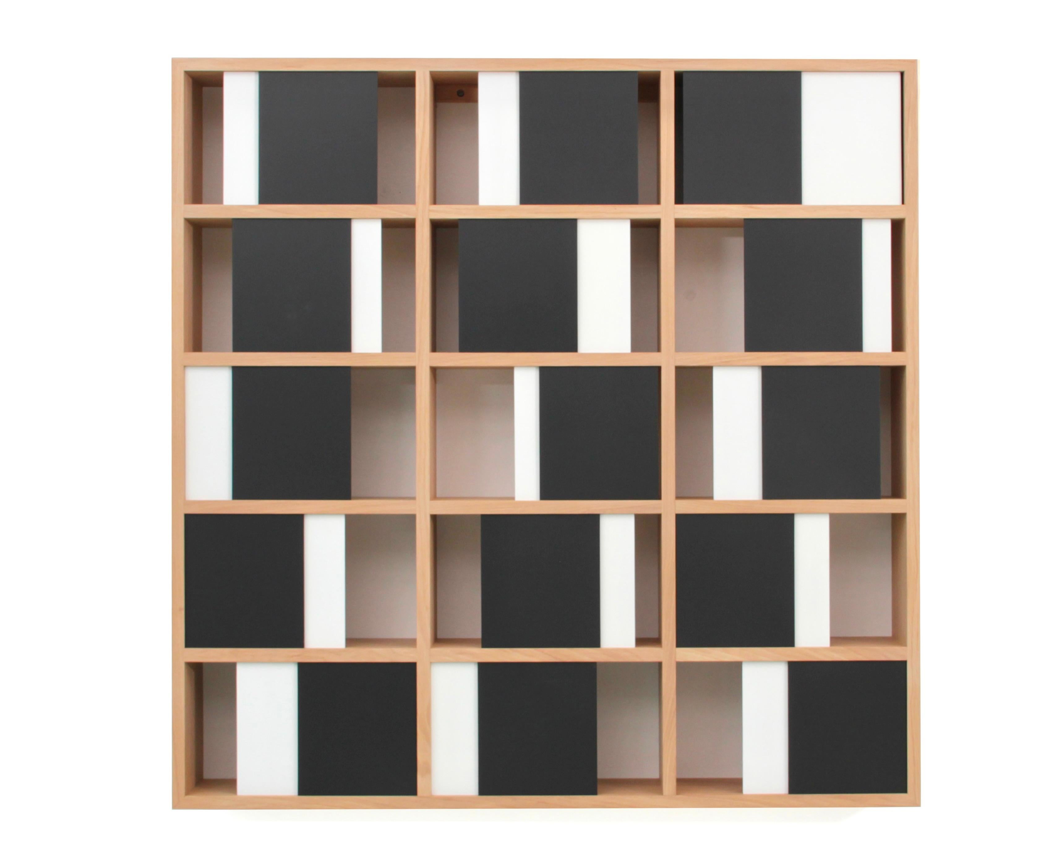 Wall-mounted bookshelf model Cache-Cache black & white In New Condition For Sale In Courbevoie, FR
