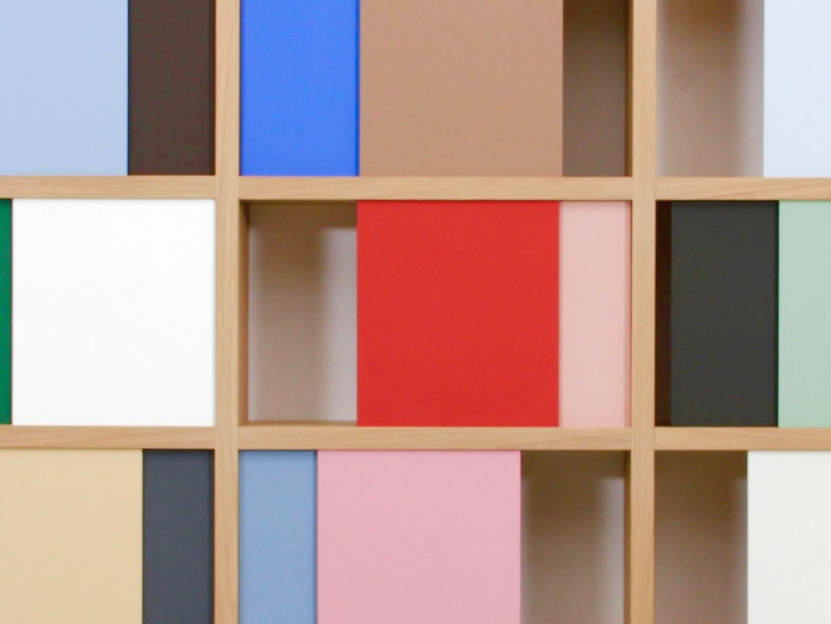 Wall-mounted bookshelf model Cache-Cache polychrome limited edition For Sale 8