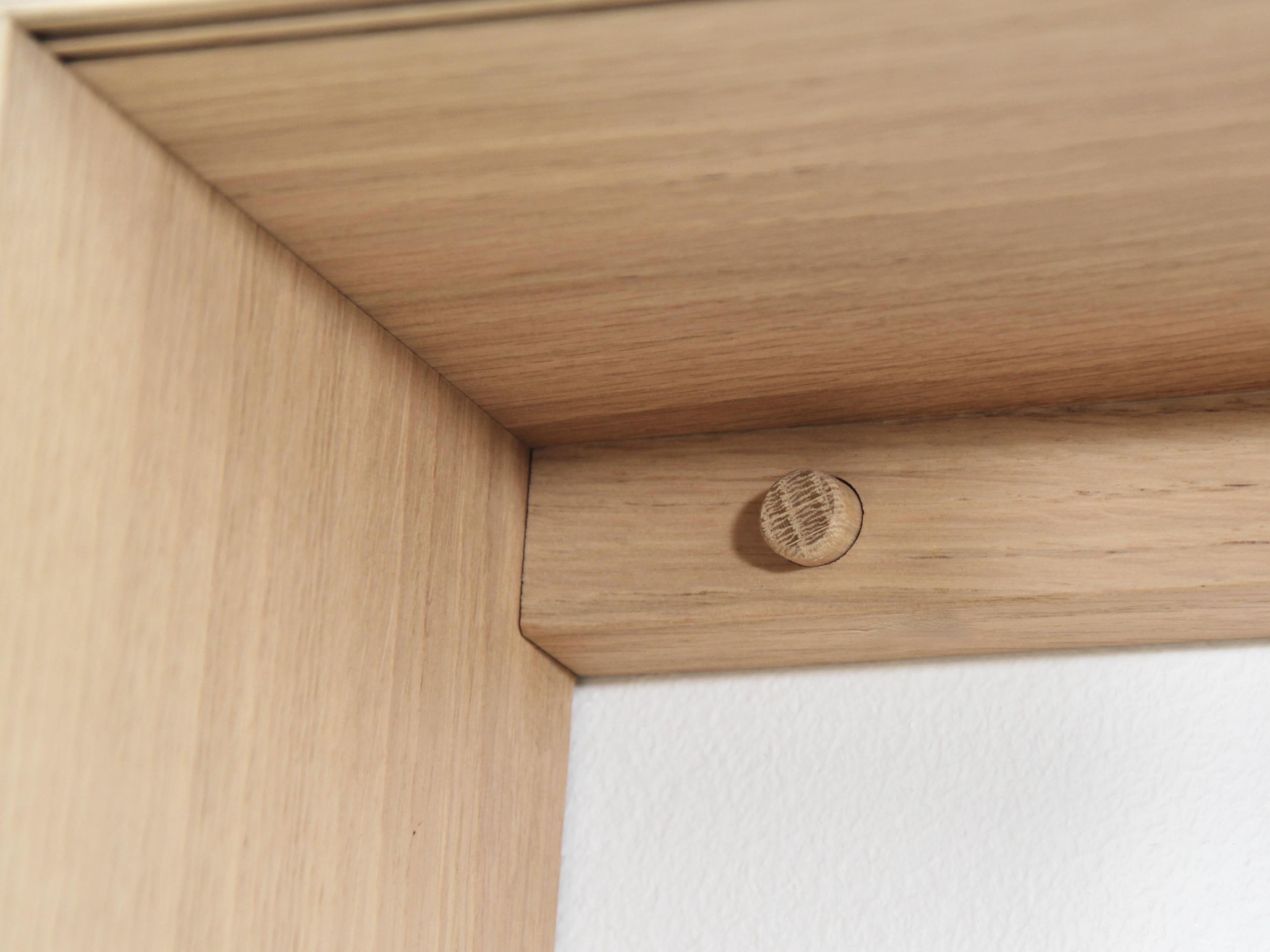 Wall-mounted bookshelf model Cache-Cache polychrome limited edition For Sale 11