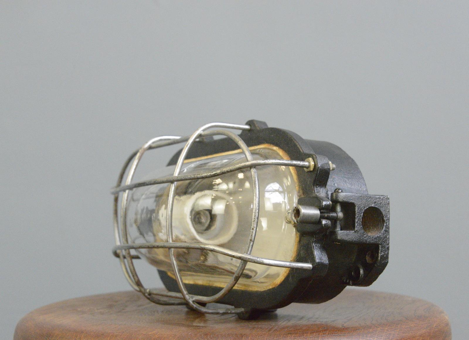 Wall Mounted Bulkhead Lights By Siemens & Schuckert Circa 1930s For Sale 7