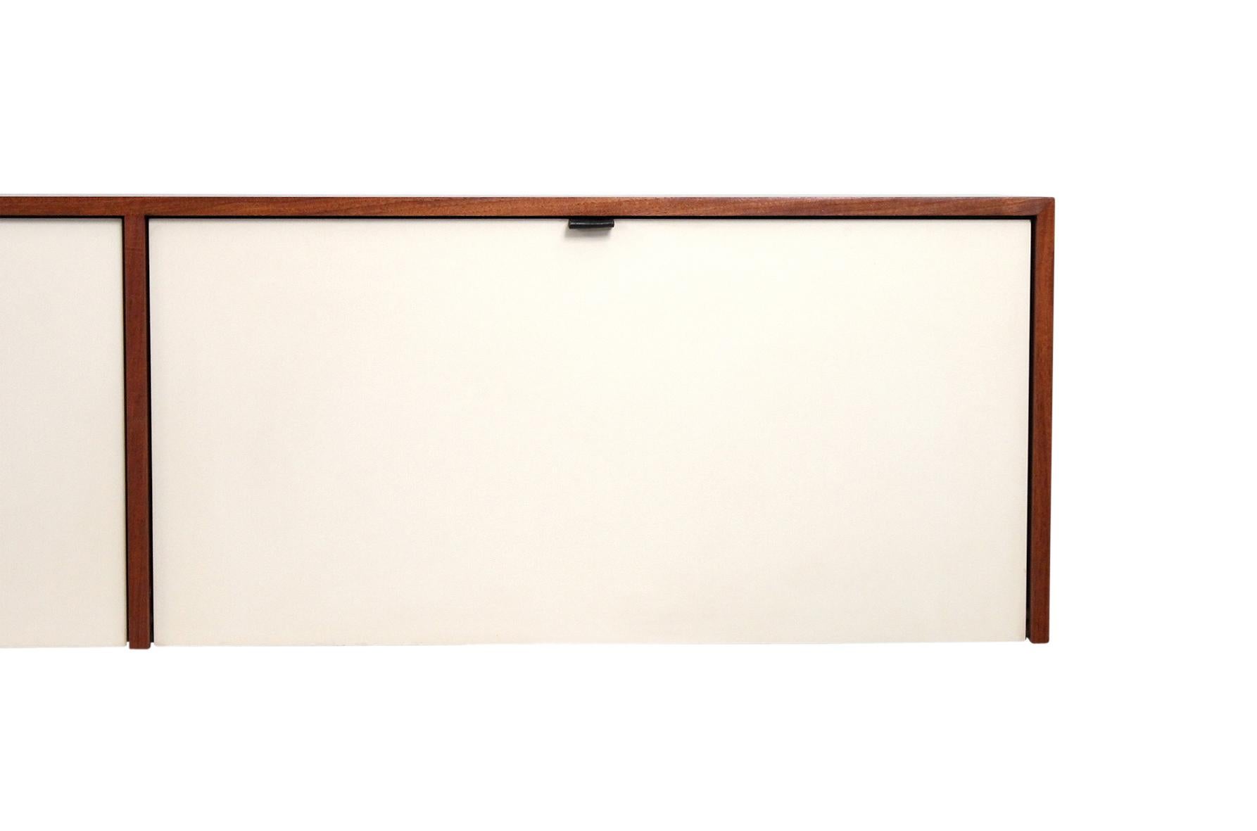 Mid-20th Century Wall-Mounted Cabinet by Florence Knoll