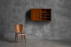 Mobile da parete in stile Charlotte Perriand, Francia, anni '50