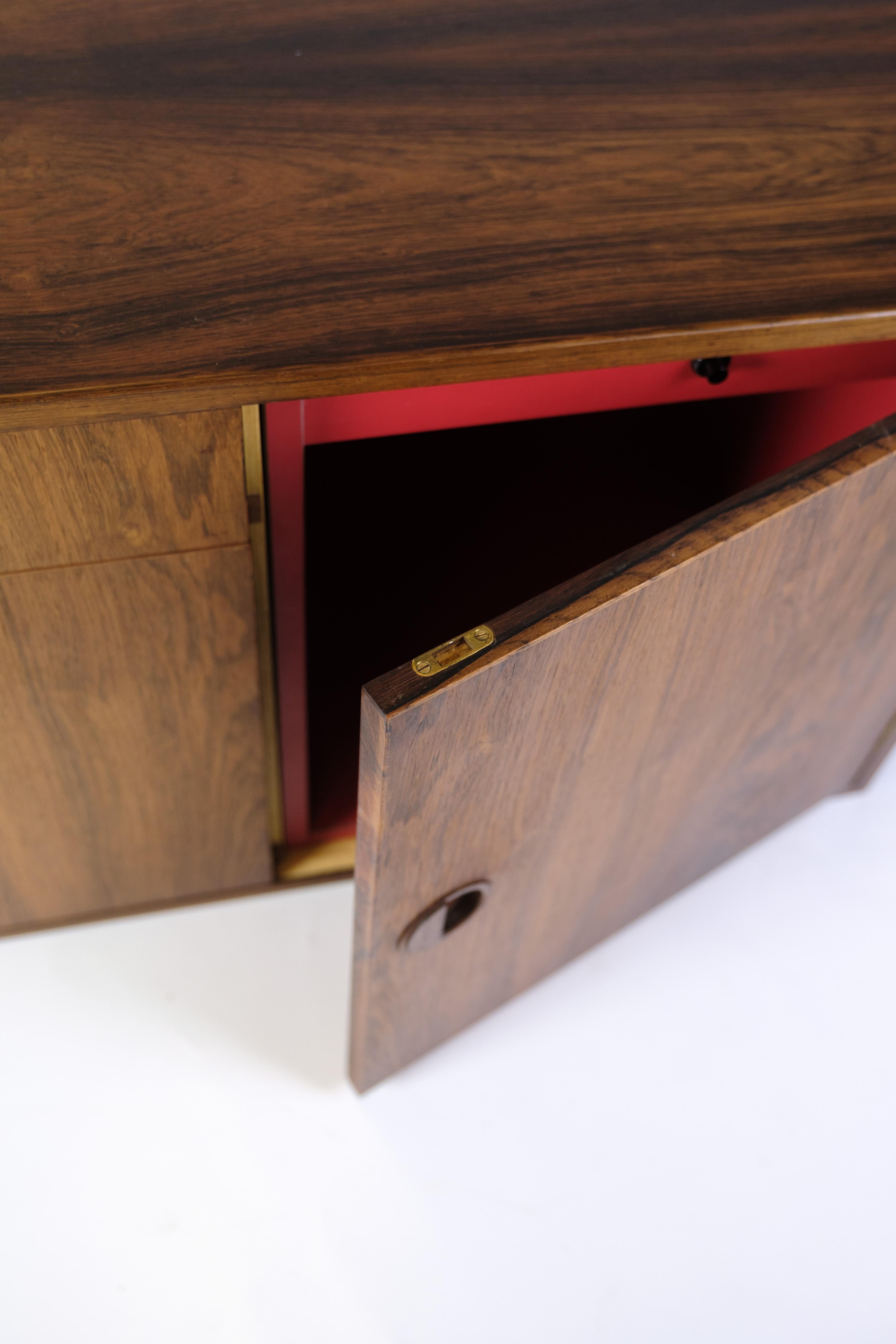 Wall-mounted Chest of Drawers/Cabinet Made In Rosewood From 1960s For Sale 2