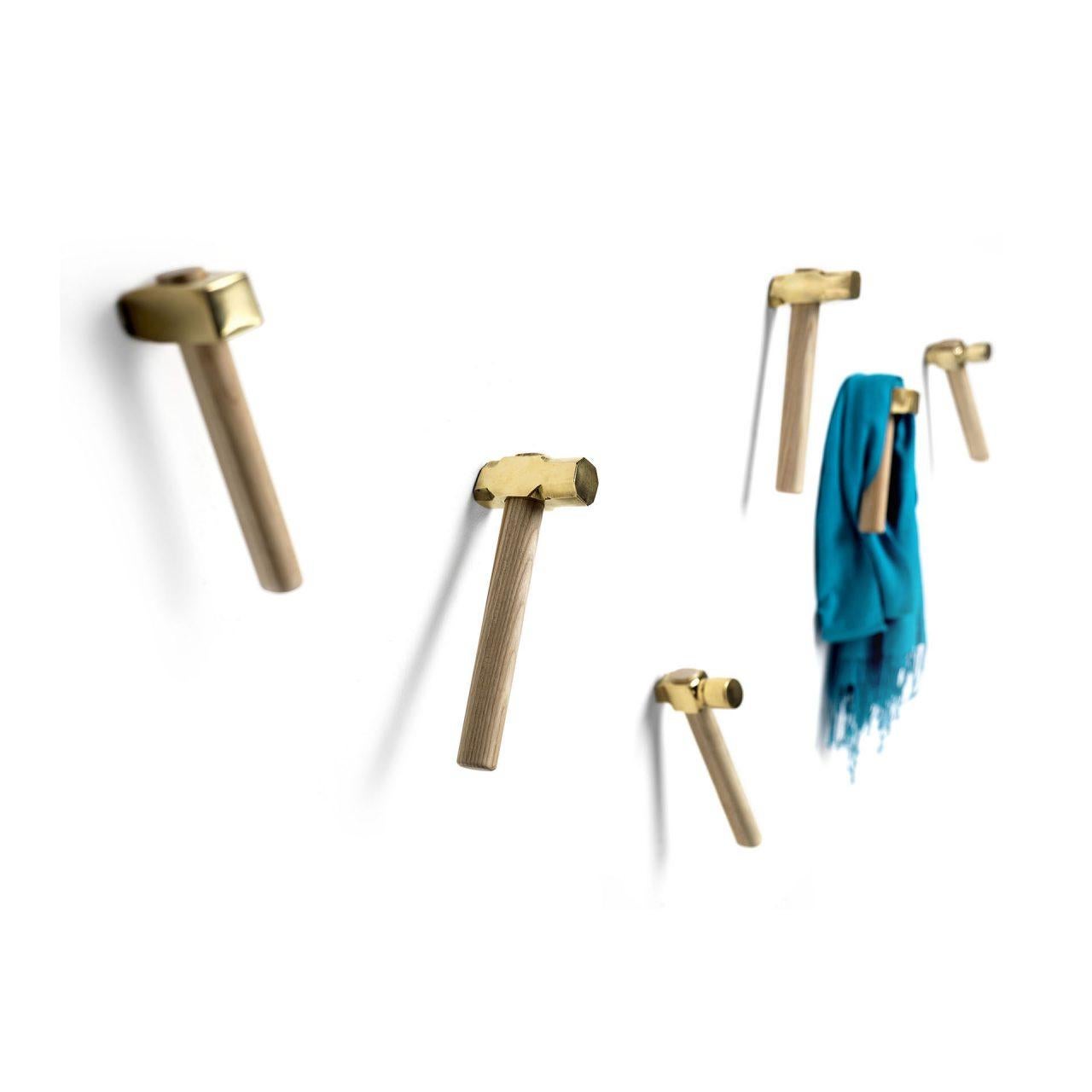 Italian Patère murale Mogg Bastaaa Design Marcantonio en vente