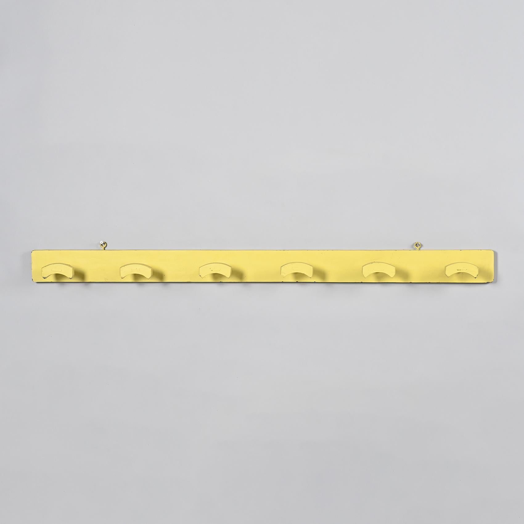 Wood Wall-mounted coat rack from la Cité Radieuse circa 1952 For Sale