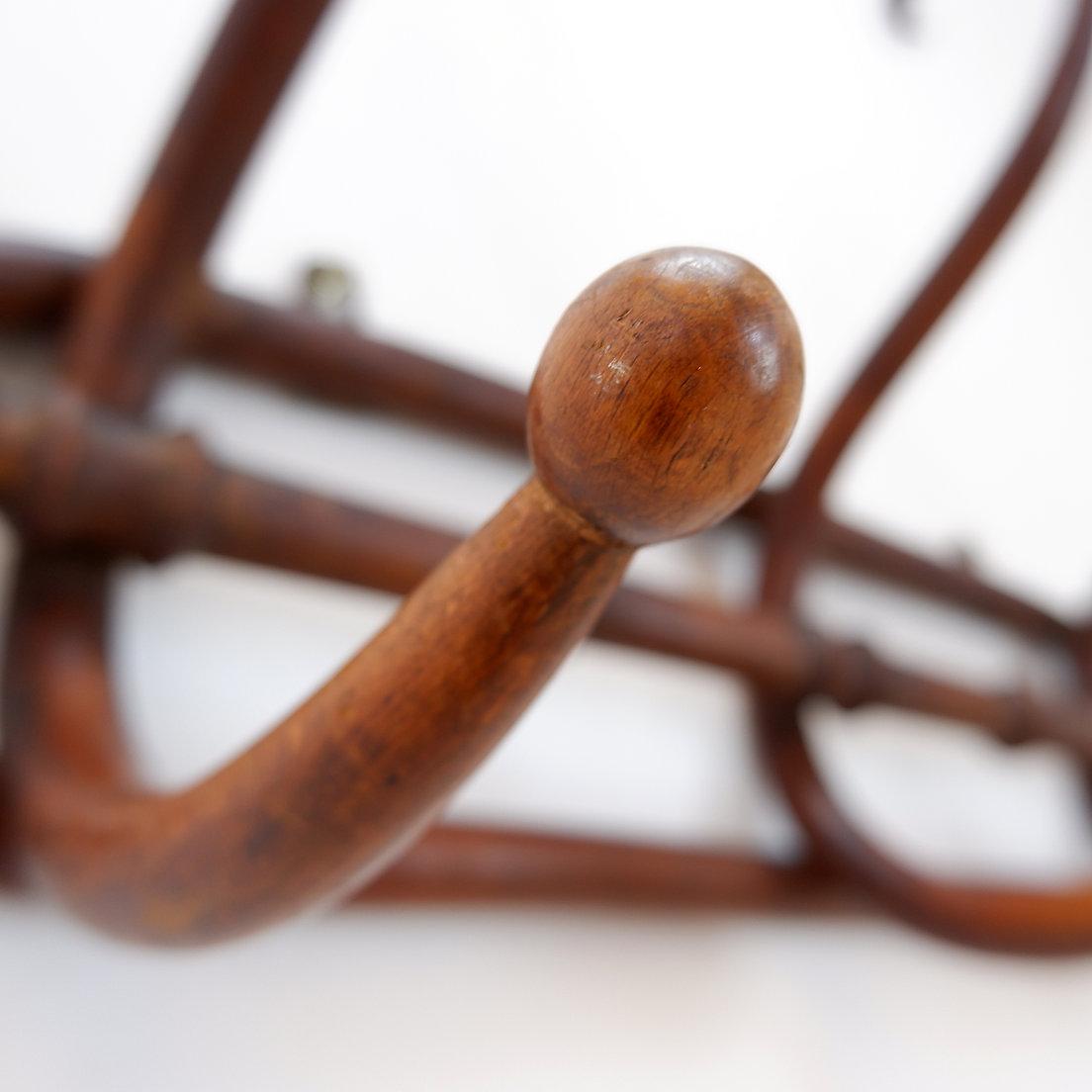 Bentwood Wall-mounted coat rack, Thonet style. For Sale
