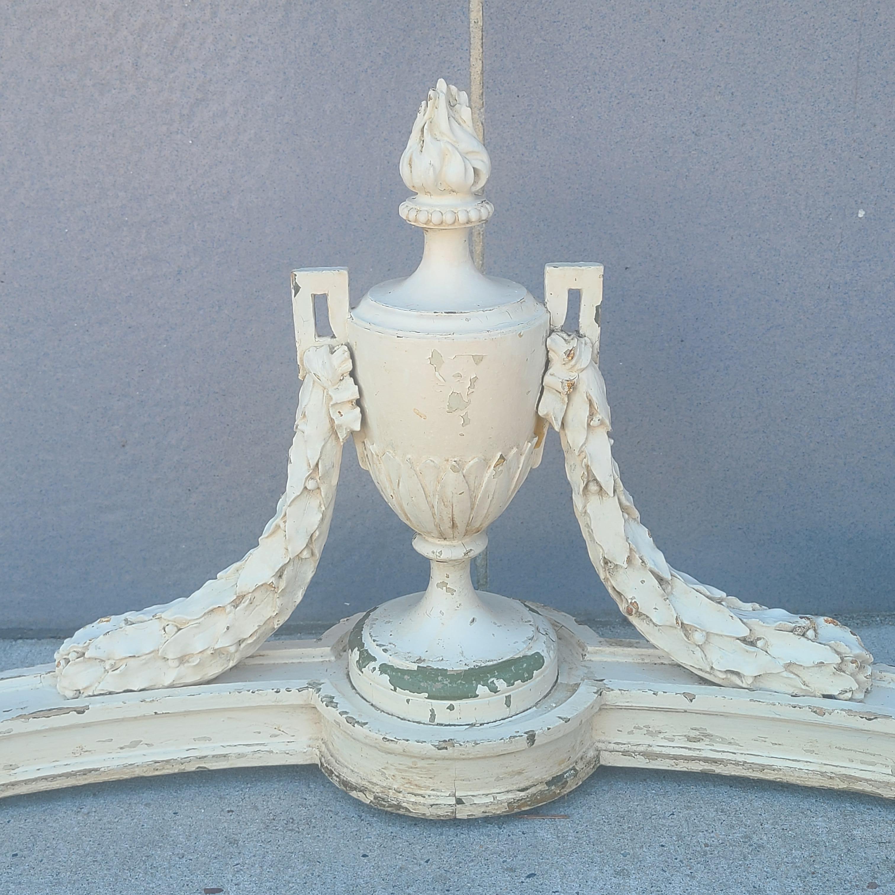 American Wall Mounted Console Attributed to A. H. Davenport For Sale