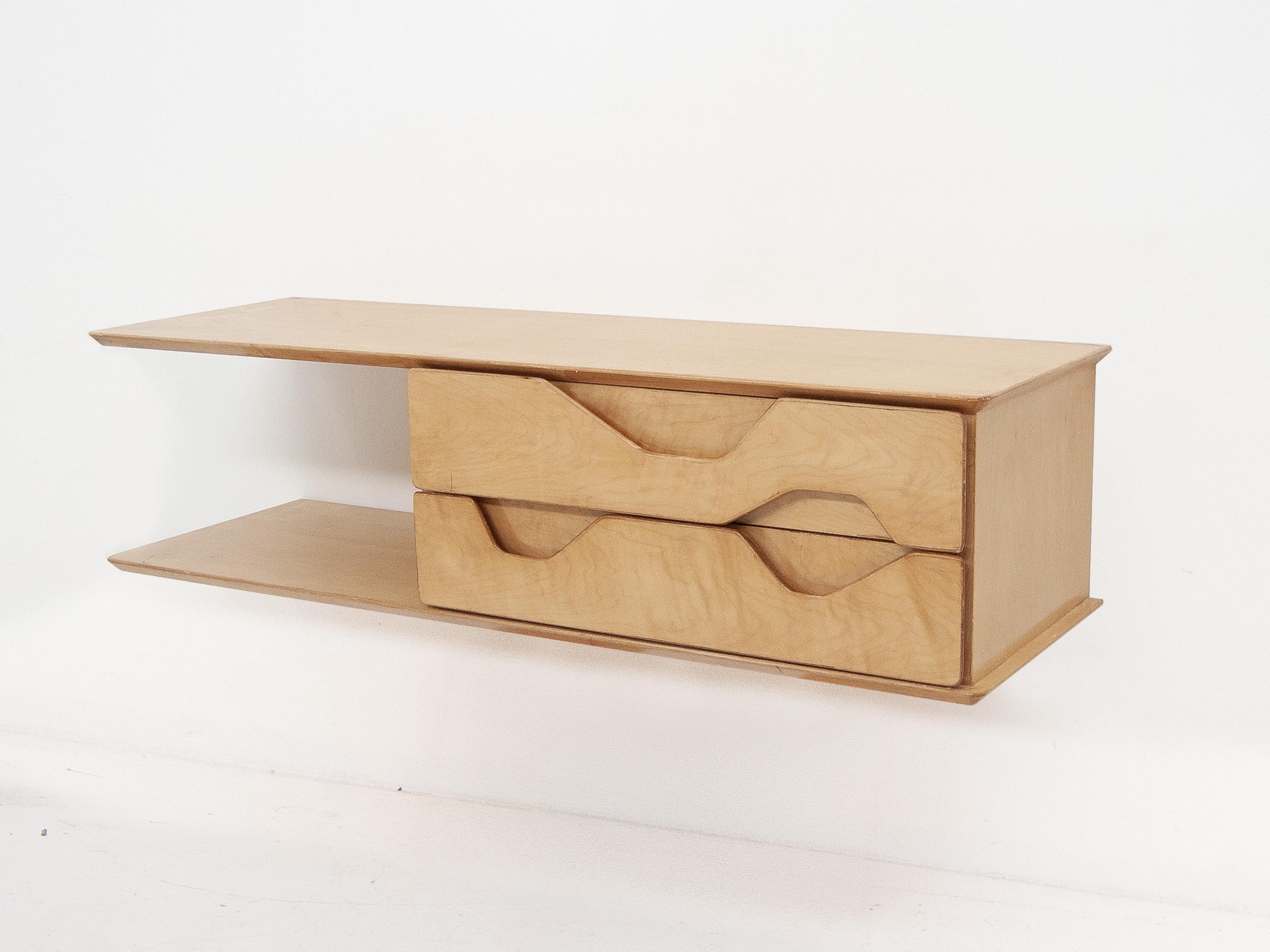 Italian Wall-mounted console of drawers by Gio Ponti, 1950s For Sale