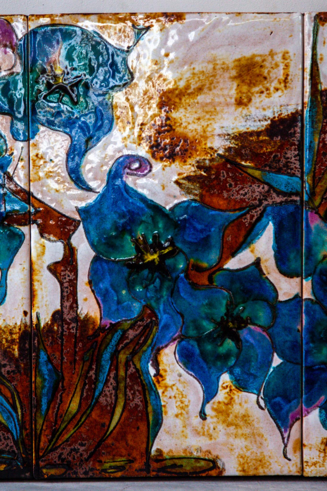 Glazed Wall Mounted Decorative Blue Flower Ceramic Tile Hanging For Sale
