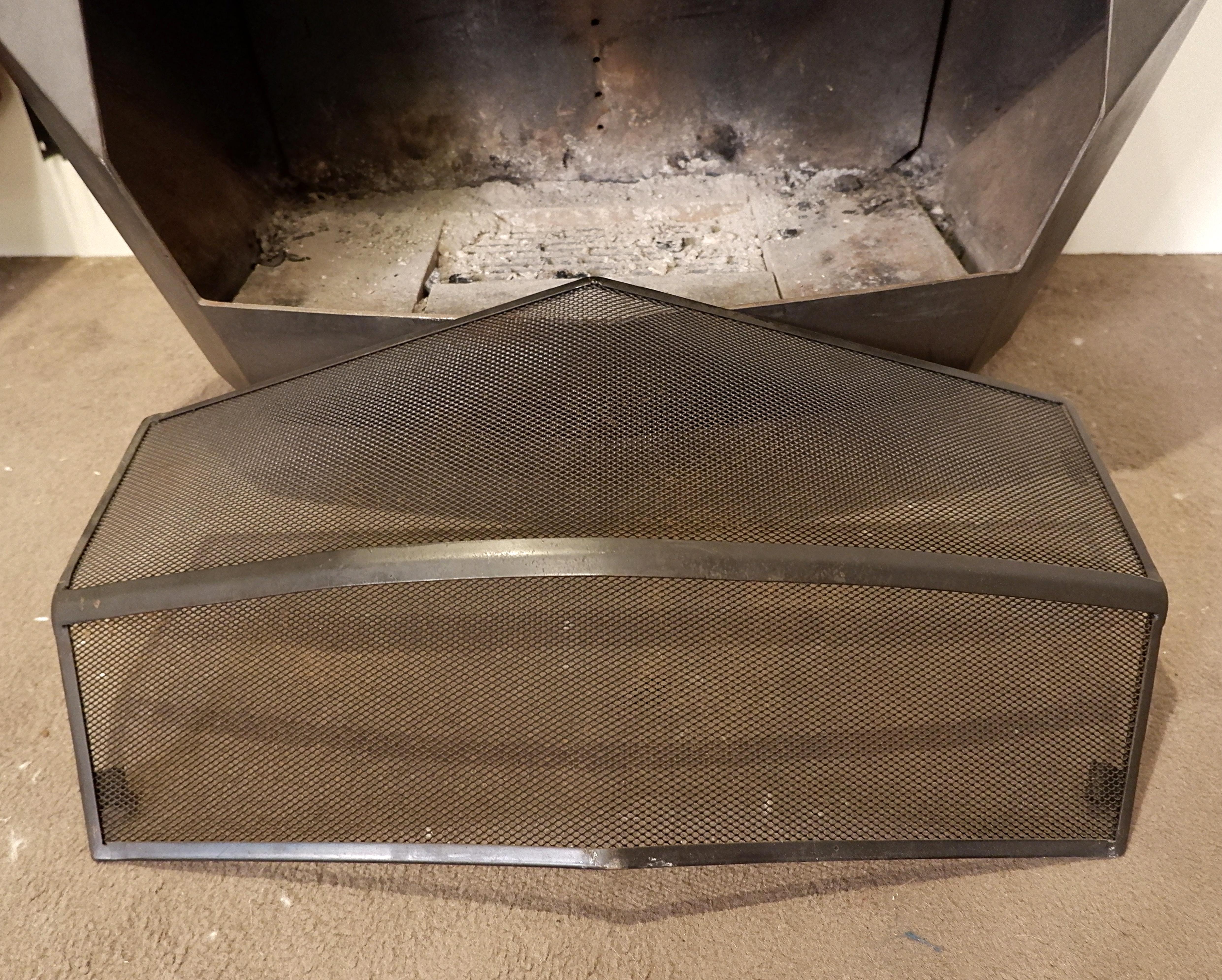 Wall-Mounted Fireplace by Don Bar, 1970s - Mod 5005 In Good Condition For Sale In Uccle, BE
