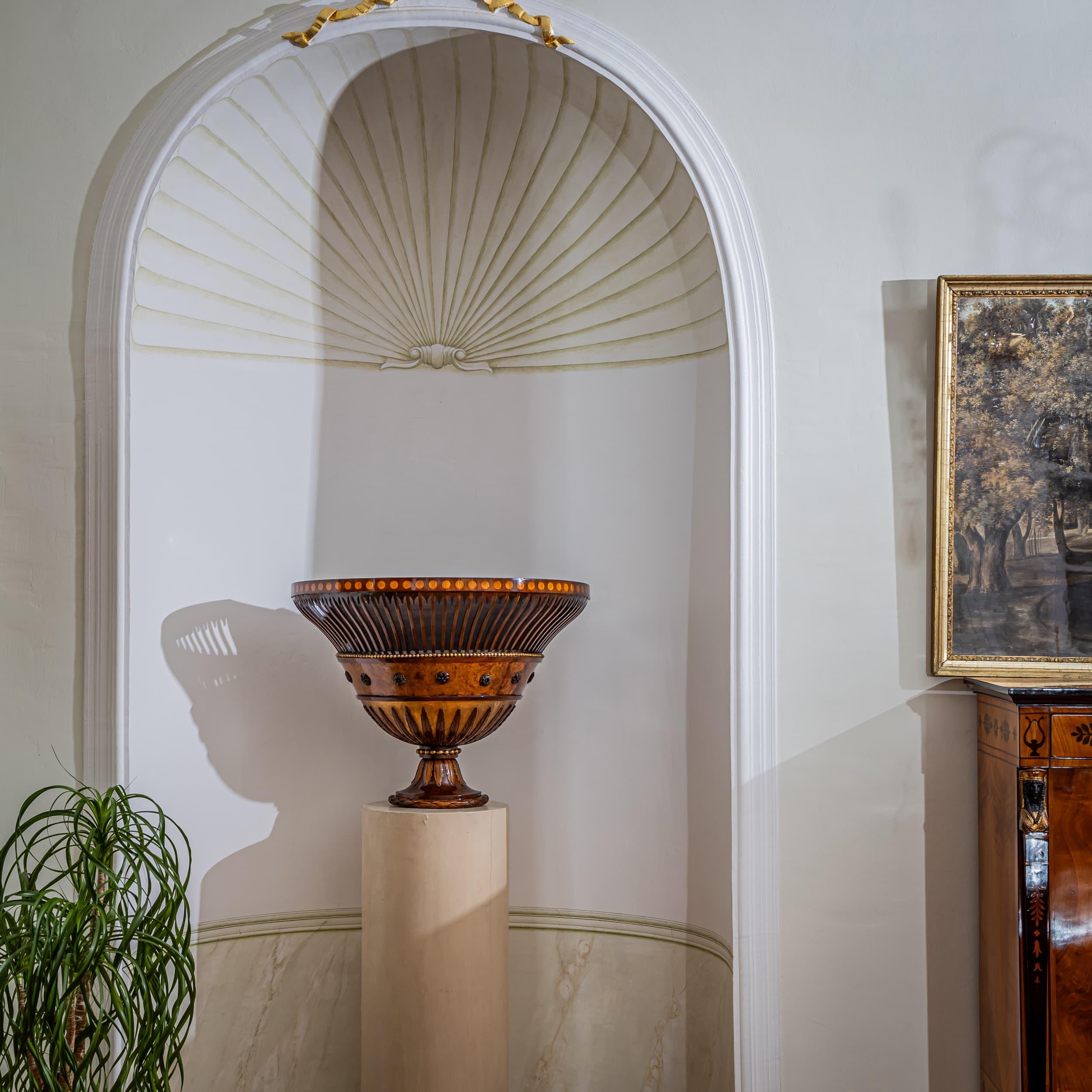 Empire Panier à fleurs mural, 19e siècle en vente