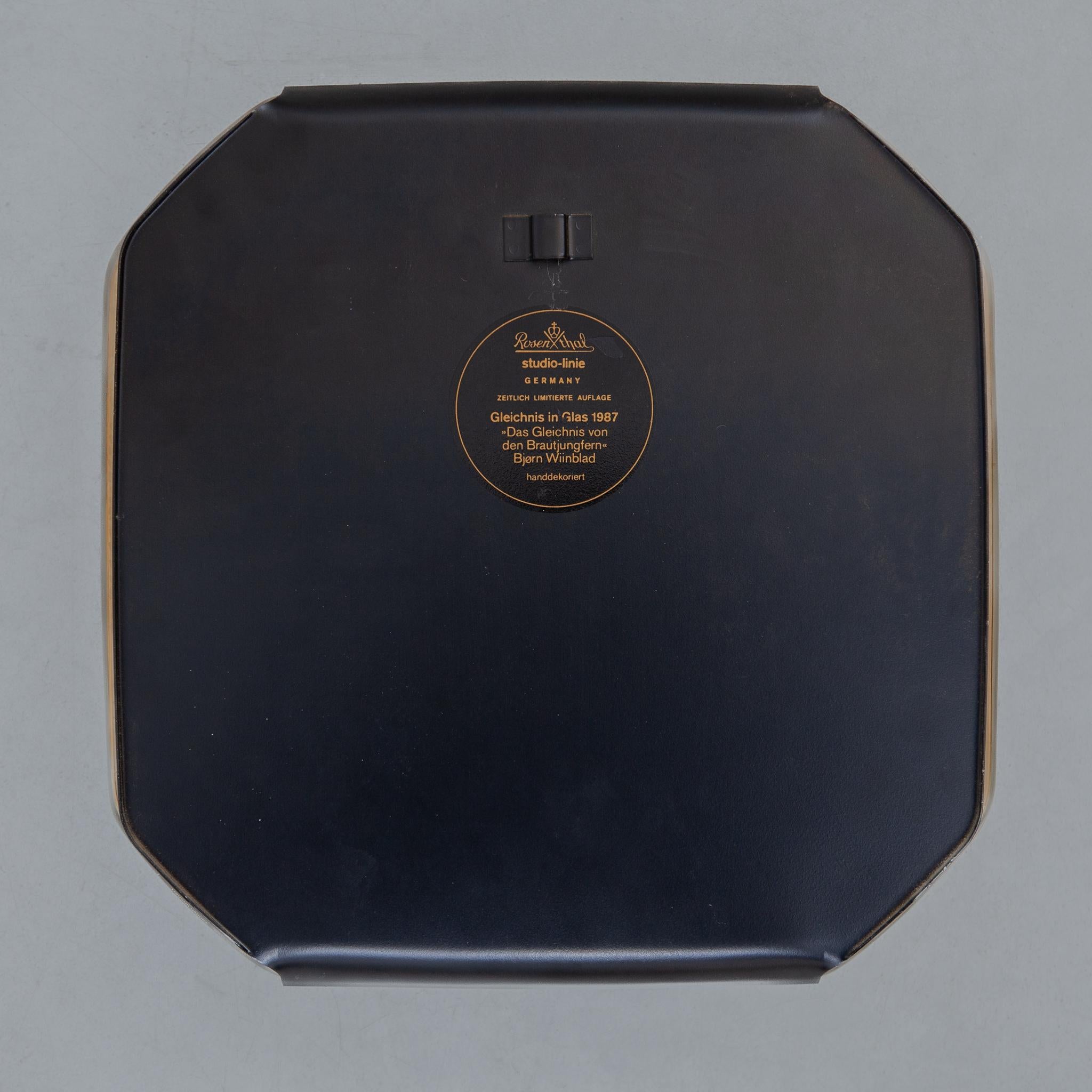 Escultura mural de vidrio diseñada por Bjorn Wiinblad para Rosenthal en venta 3