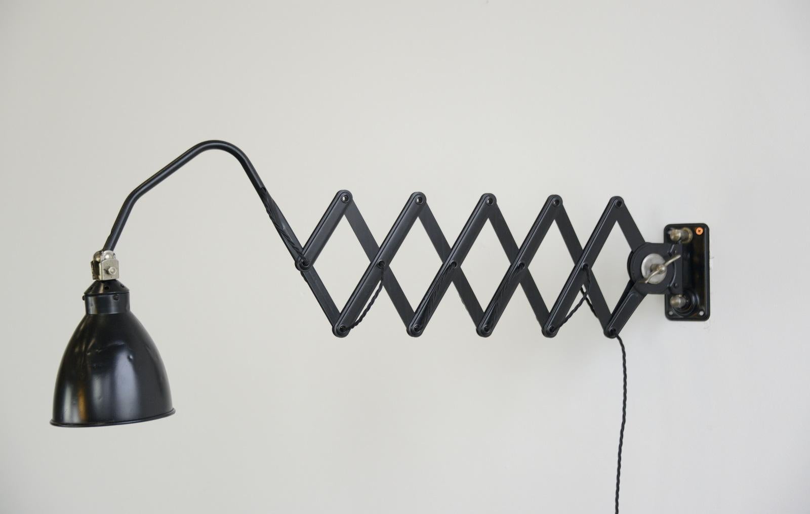 Mid-20th Century Wall Mounted Industrial Scissor Lamp by AGI, circa 1930s
