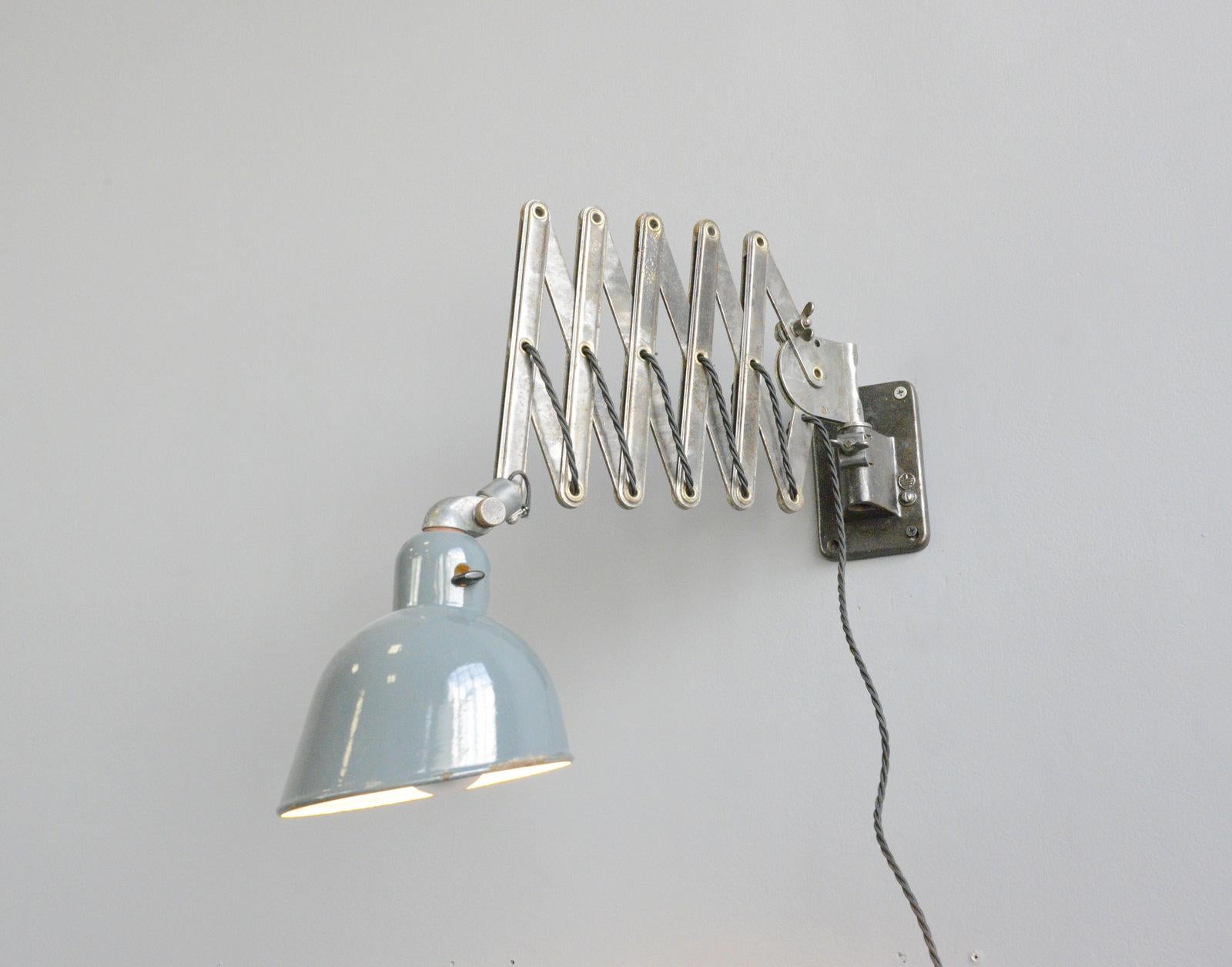 Mid-20th Century Wall Mounted Industrial Scissor Lamp by Siemens