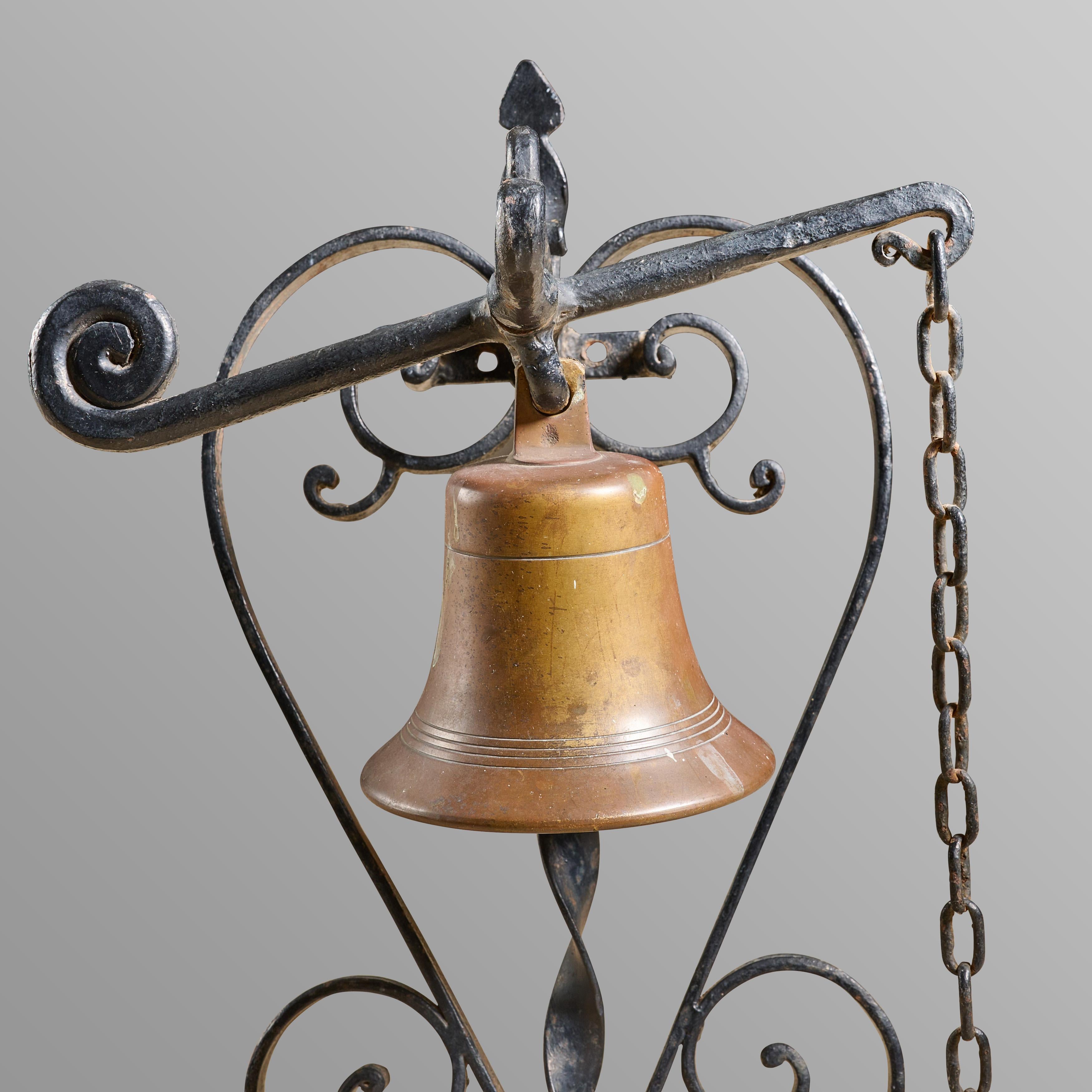 Wall Mounted Iron and Bronze Bell In Good Condition For Sale In Chicago, IL