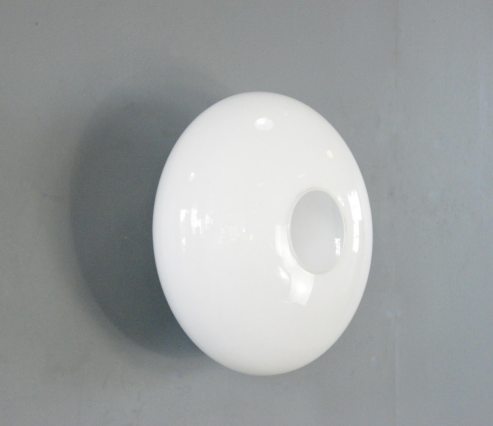 Wall Mounted Light By Wilhelm Wagenfeld For Lindner Circa 1950s In Good Condition For Sale In Gloucester, GB