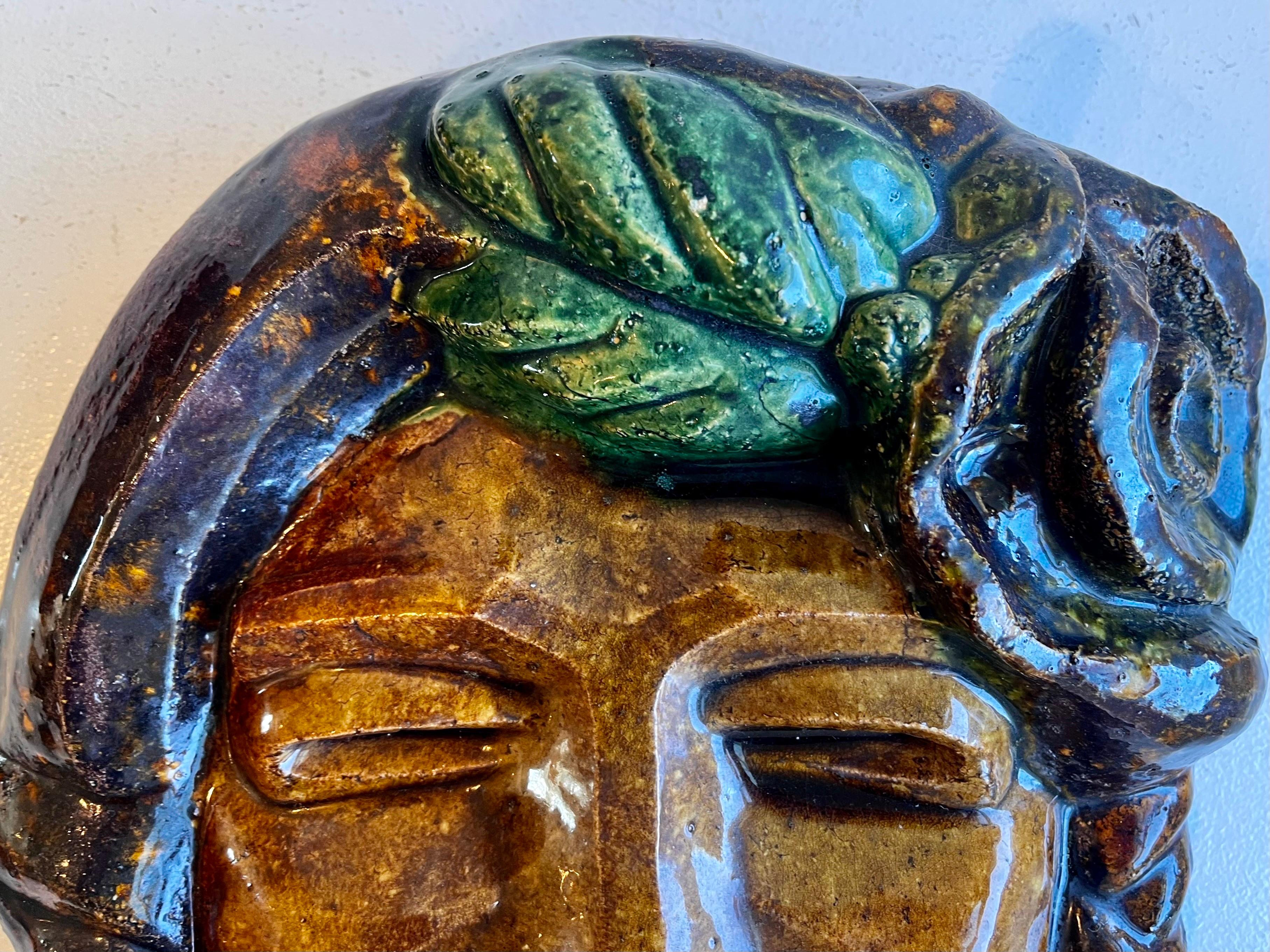 Mid-Century Modern Sculpture murale en relief de style 