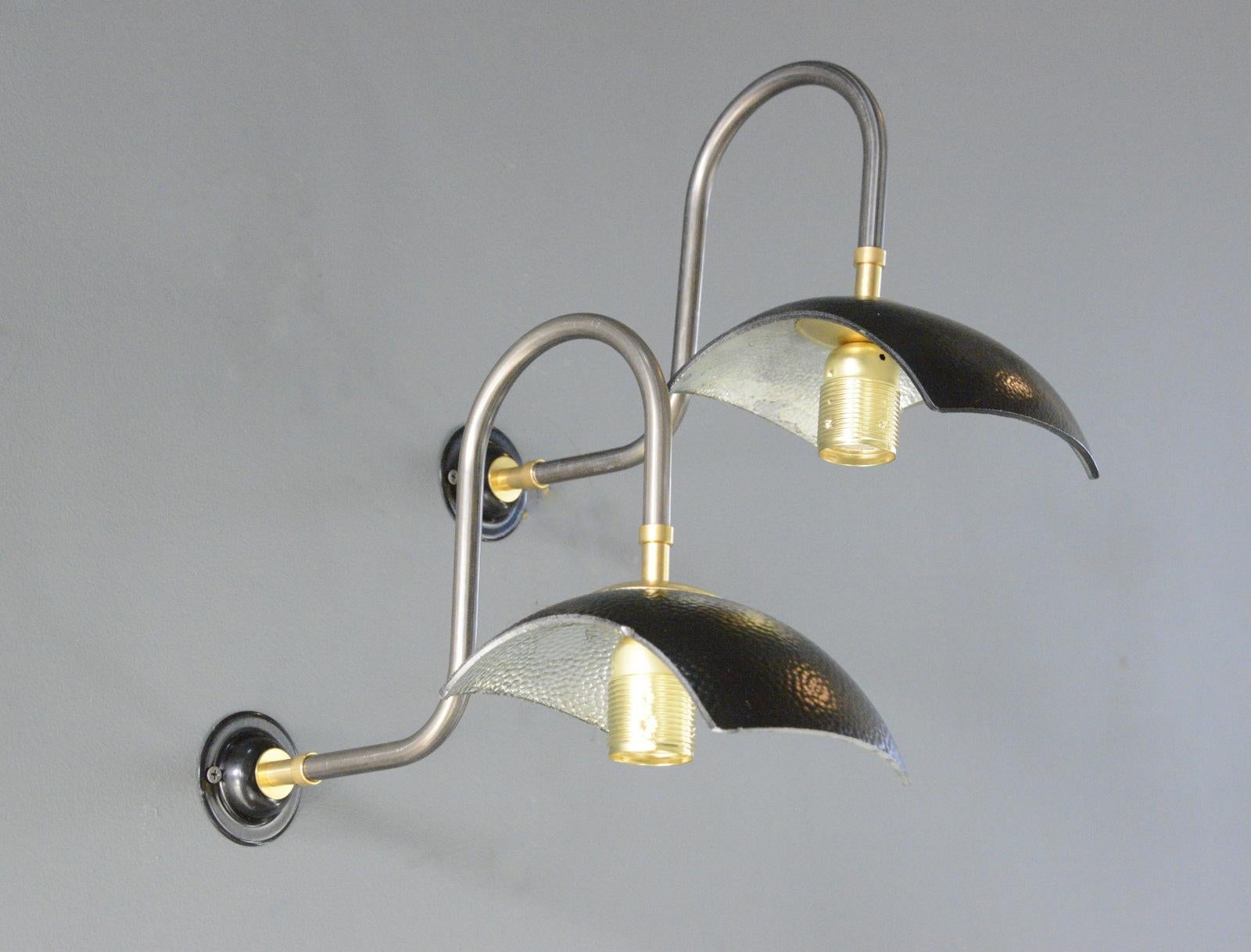 Lámparas de mercurio de pared de Strand London de la década de 1930 en venta 2
