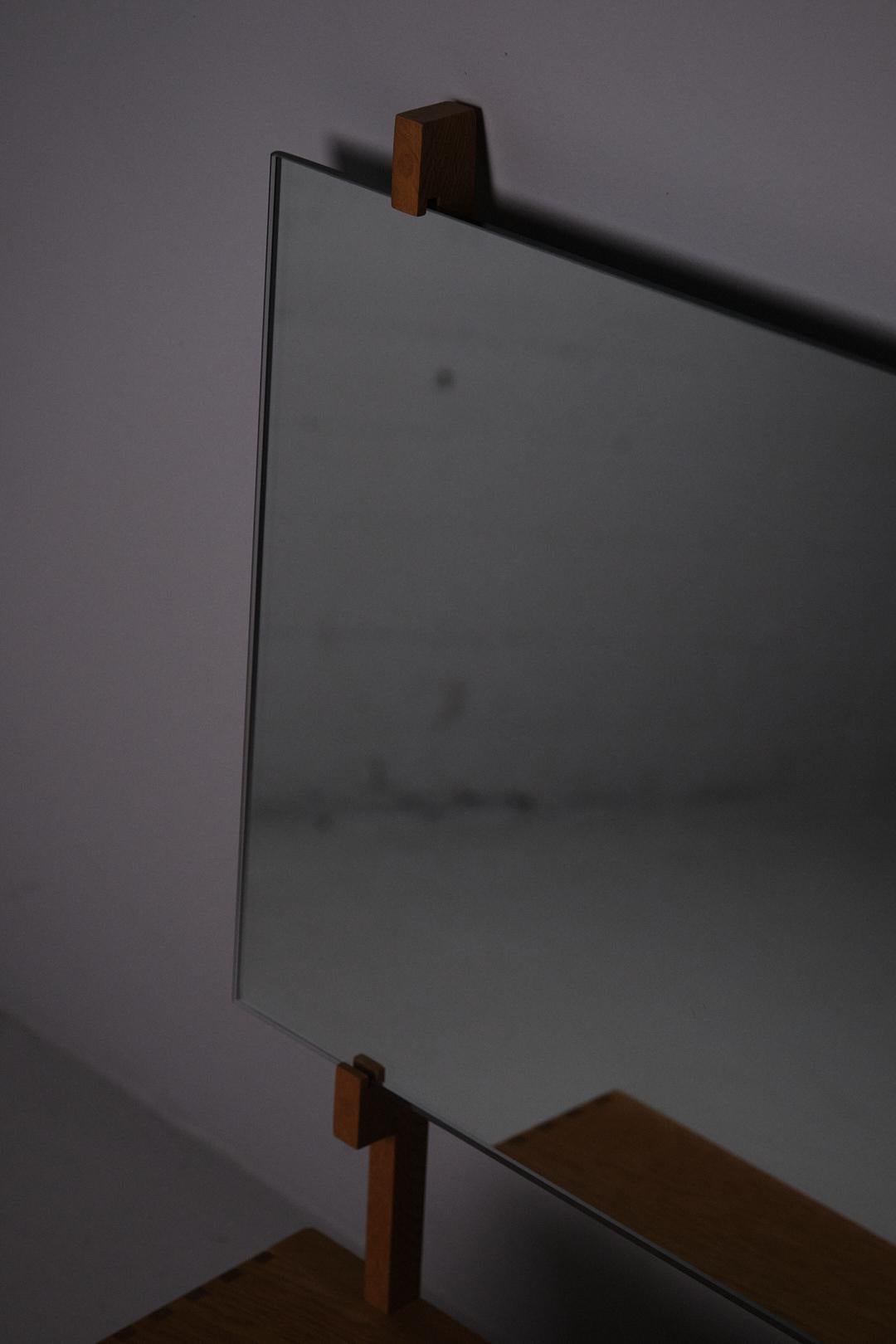 Miroir Coiffeuse murale en chêne, Uno & Östen Kristiansson, Luxus, Suède, années 1960 en vente