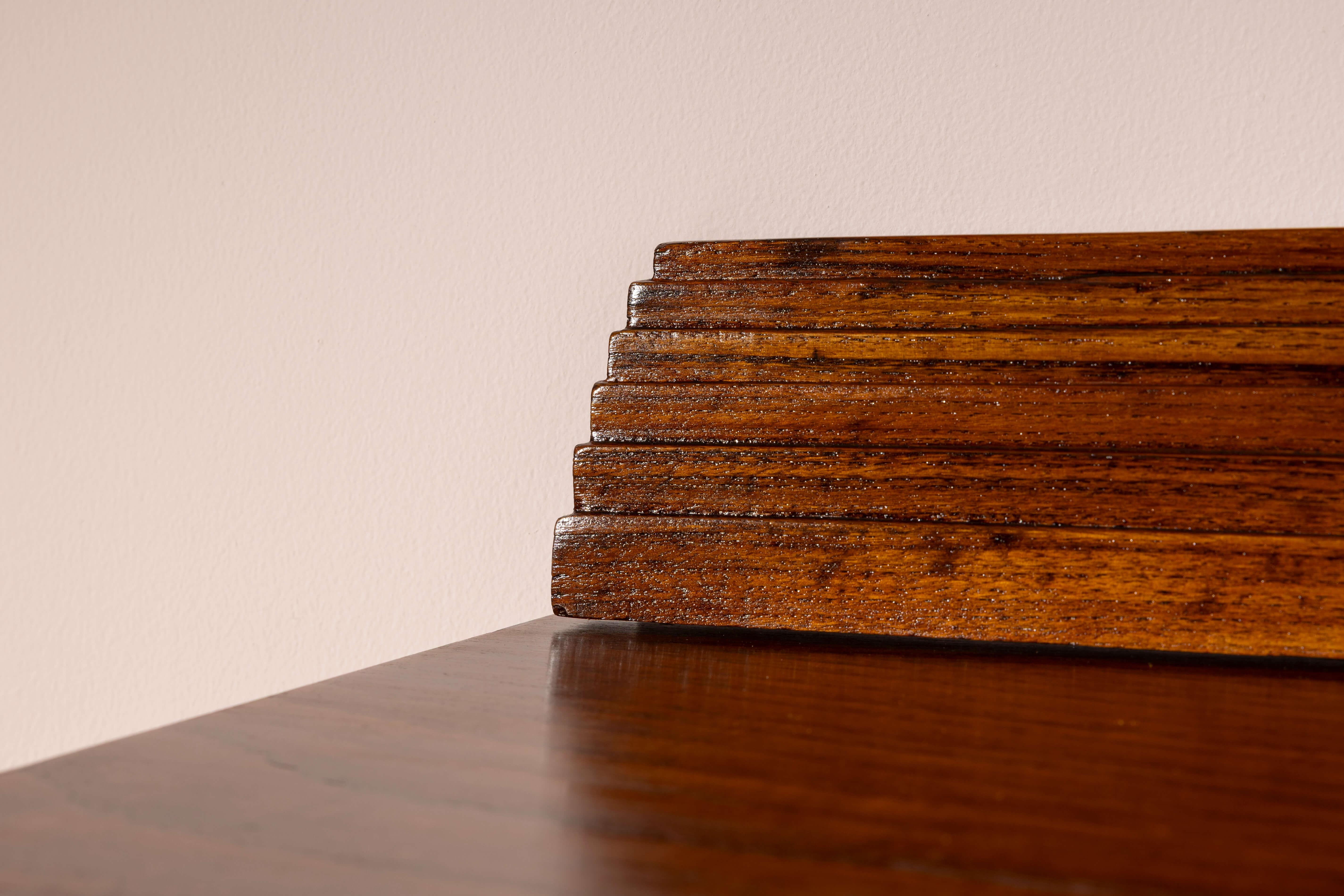 Oak Wall-mounted oak wood sideboard with four doors, Italy, 1950s For Sale