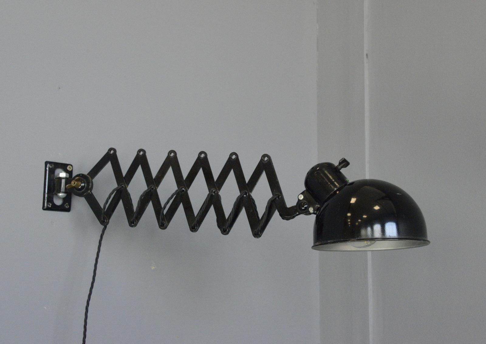 Mid-20th Century Wall-Mounted Scissor Lamp by Koranda, circa 1930s