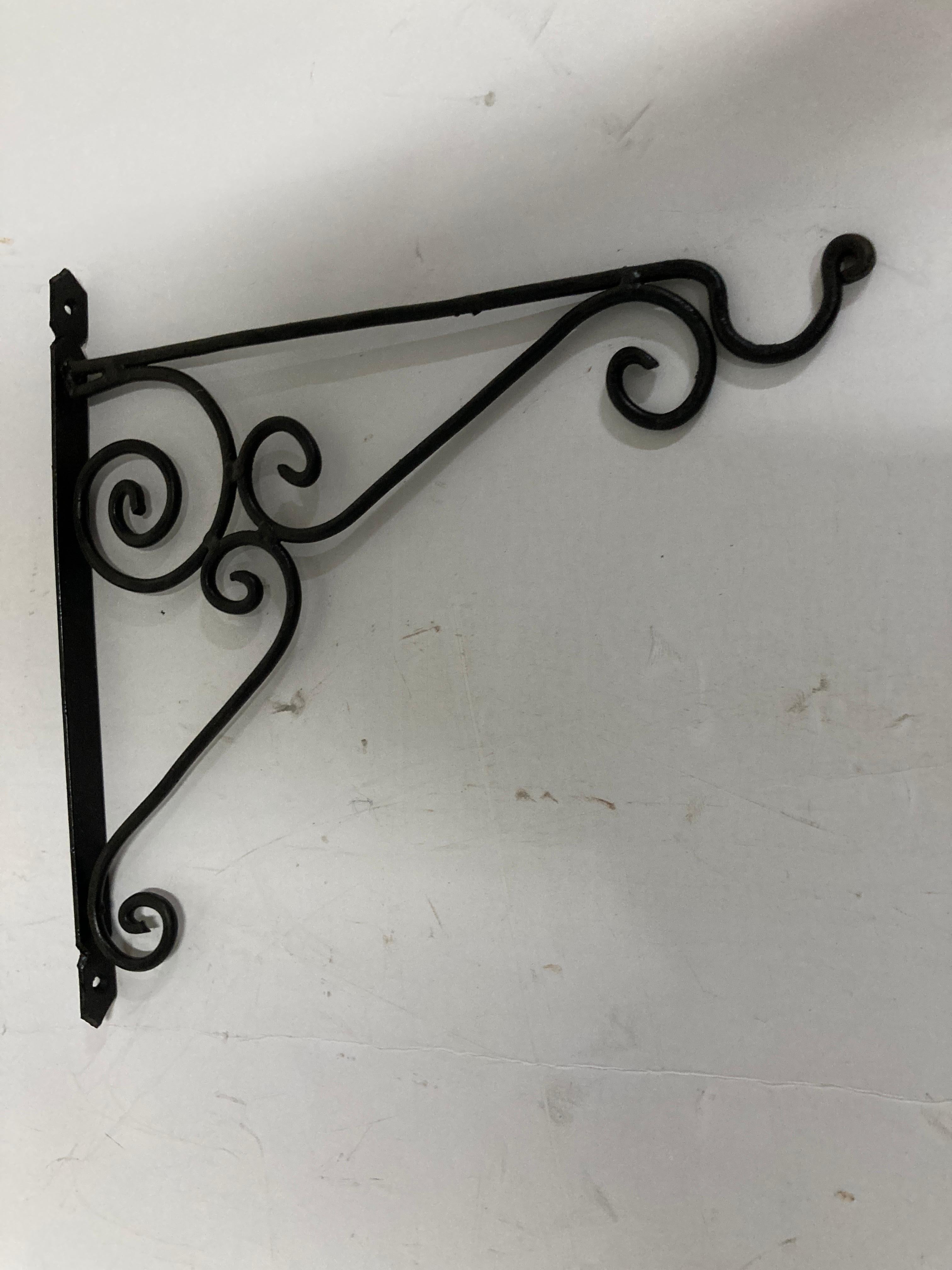 Wall Mounted Scrolling Iron Bracket for Lanterns In Good Condition In North Hollywood, CA