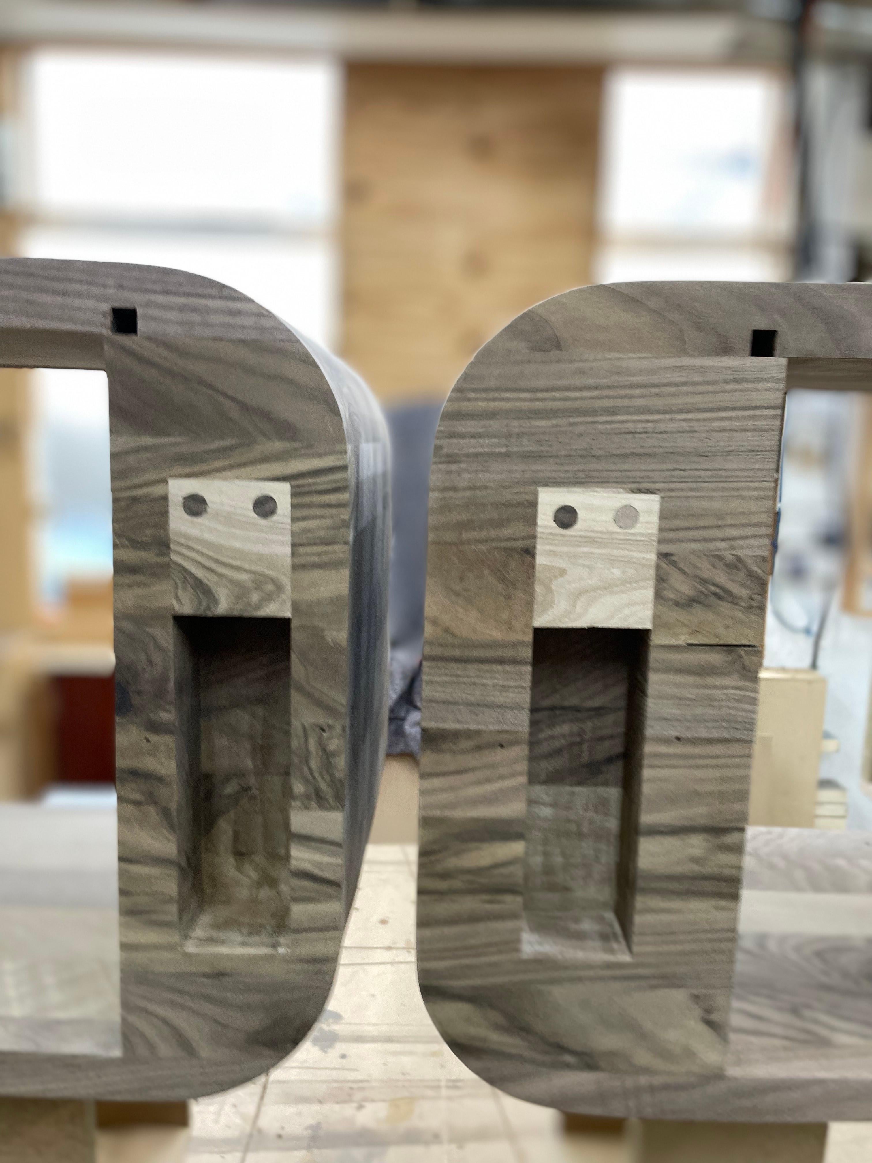 Wall mounted shelving unit in solid walnut by Jonathan Field In New Condition For Sale In London, GB