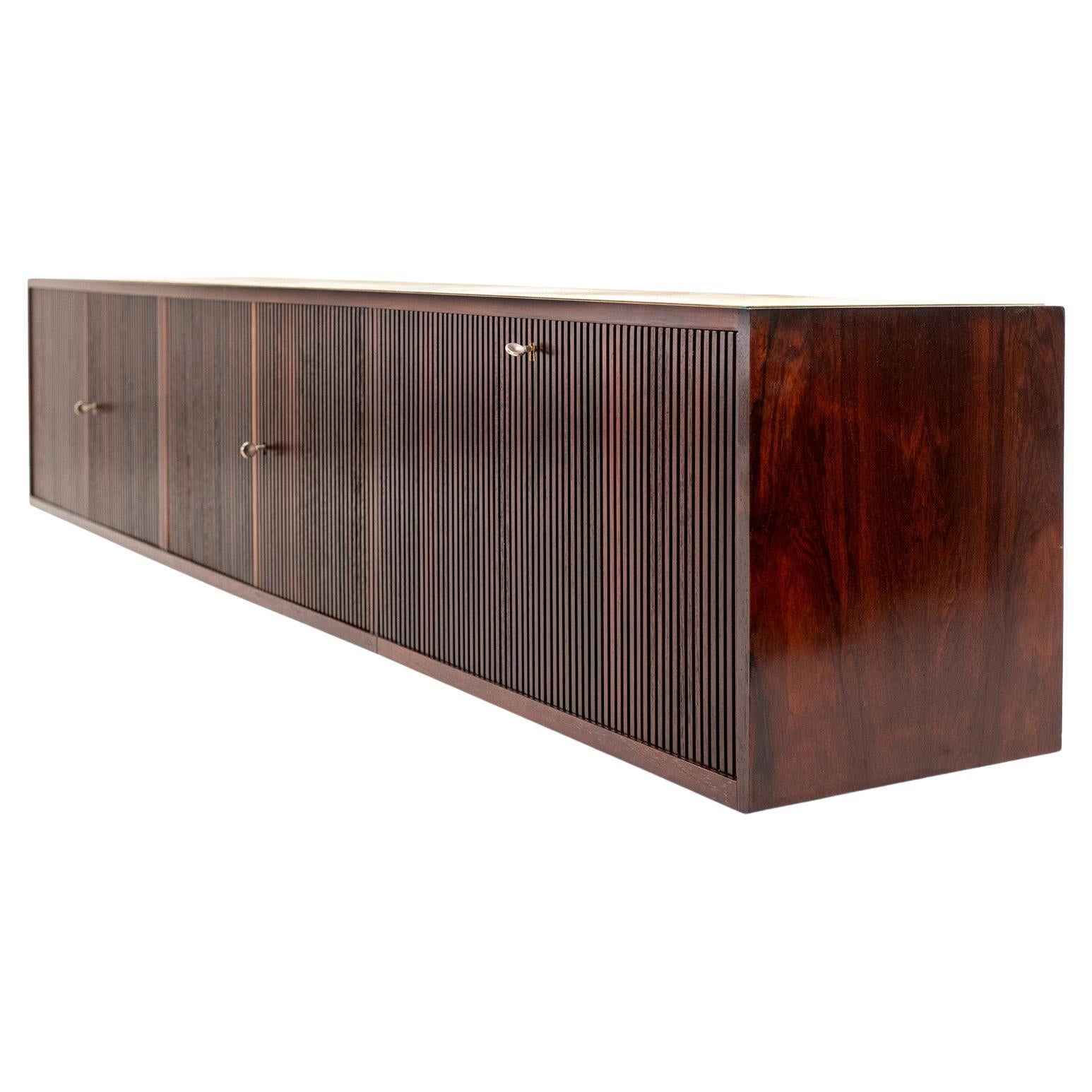Credenza a muro di Joaquim Tenreiro, metà del secolo scorso, 1947-1950