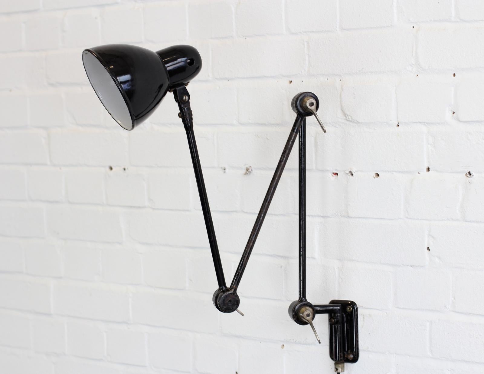 Mid-20th Century Wall-Mounted Task Lamp by Jacobus, circa 1930s