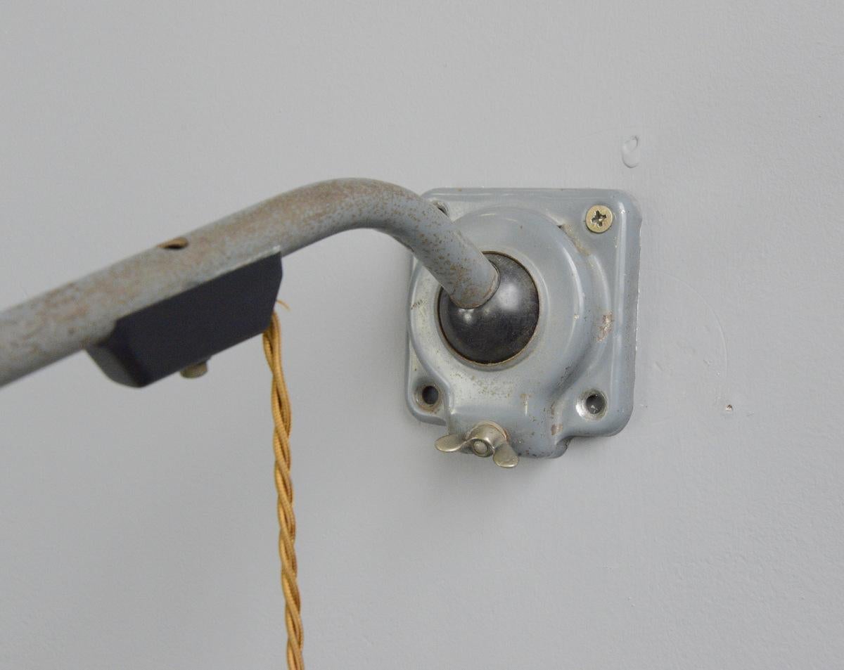 wall mounted desk light