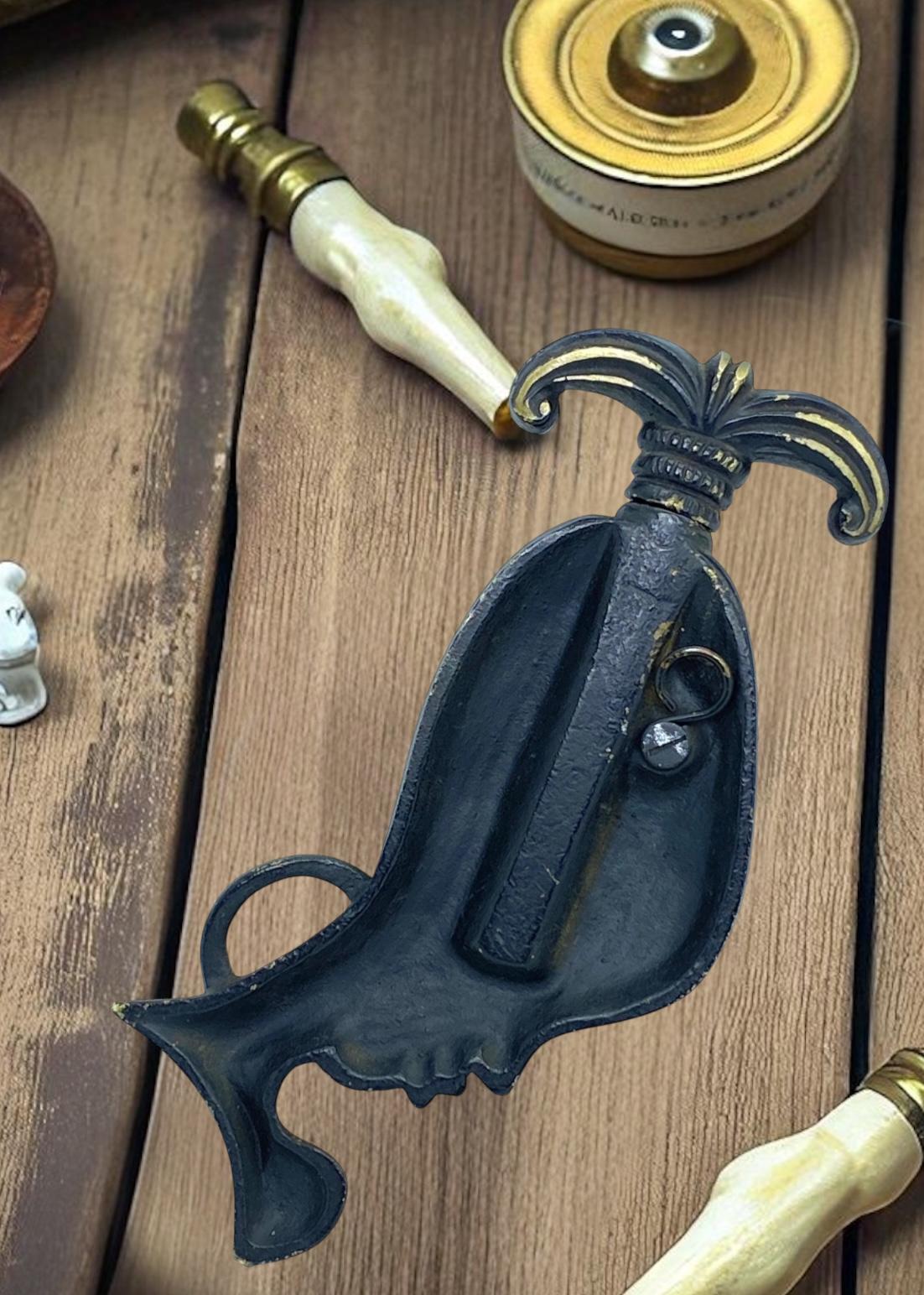 Wall mounted Woman Head Bronze Corkscrew Vienna, Austria, 1950s, Midcentury For Sale 3