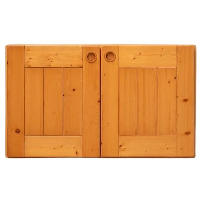 Armoire murale en bois par Savoie, France, années 1980, armoire basse en vente
