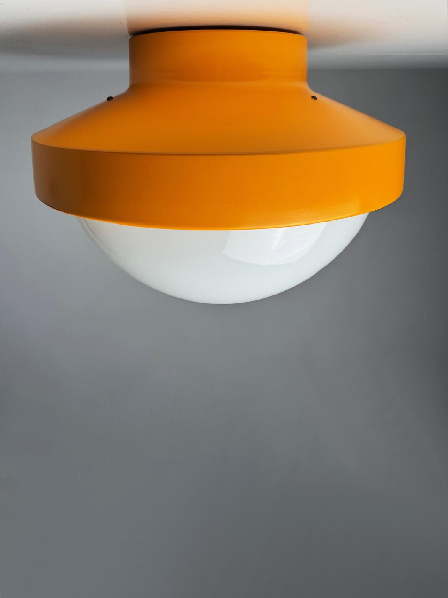 Applique ou plafonnier par André Ricard pour Metalarte, Spain, 1970 Excellent état à BARCELONA, ES