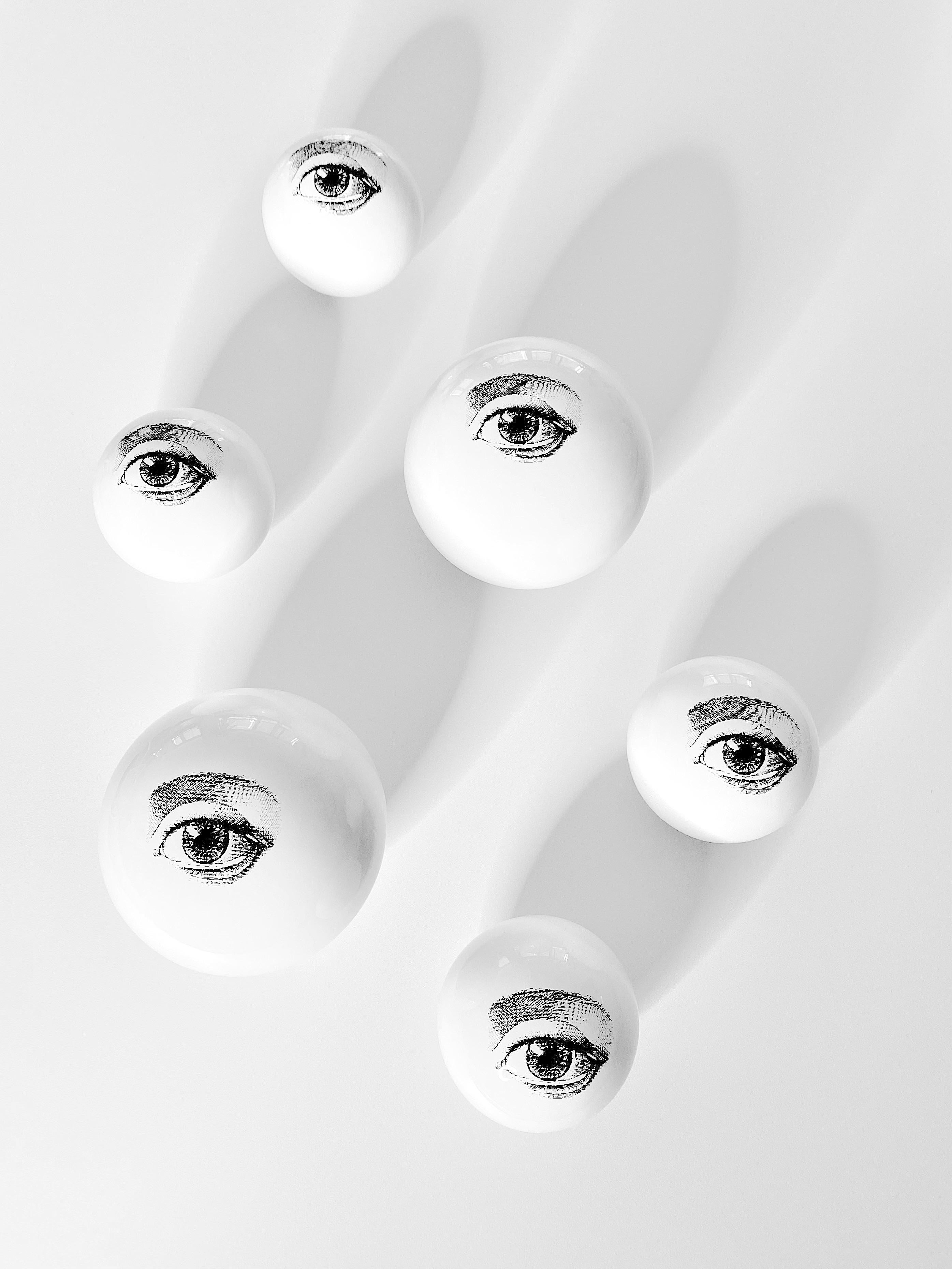 Contemporary Glossy White Stoneware Wall Ornament, Minimalist Design, EYE_10 For Sale 5